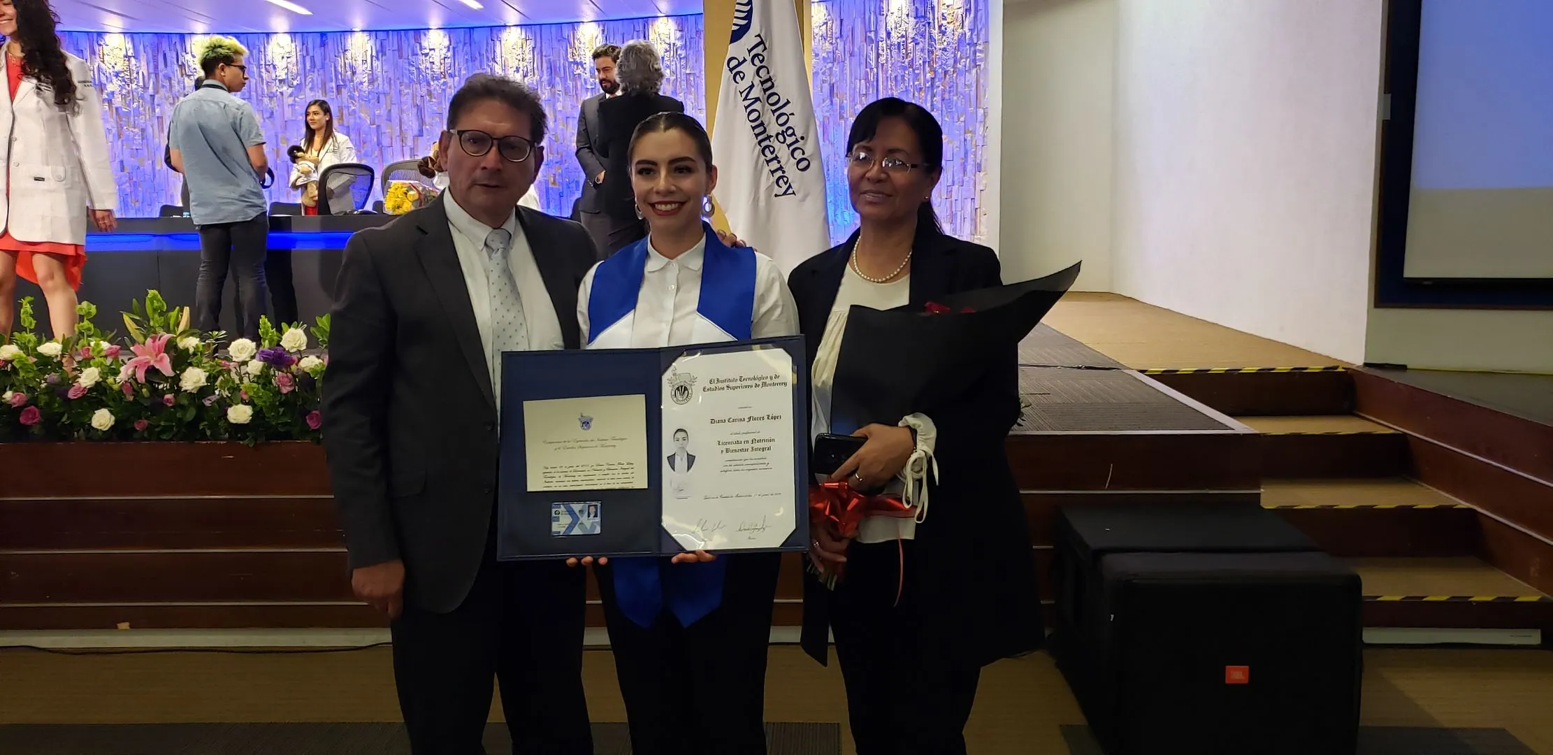 Líder del Mañana Diana Karina Flores López