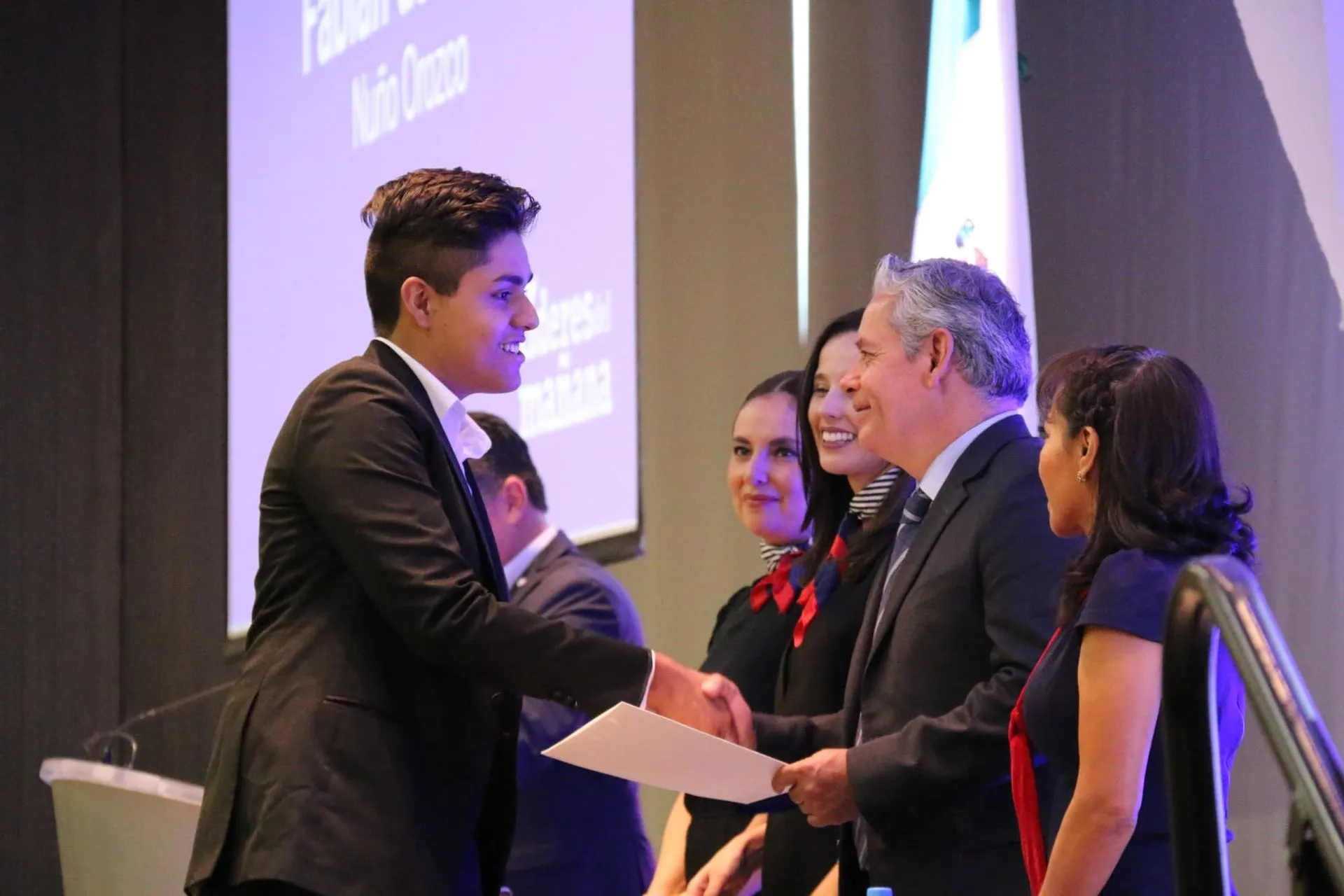 Líderes del Mañana