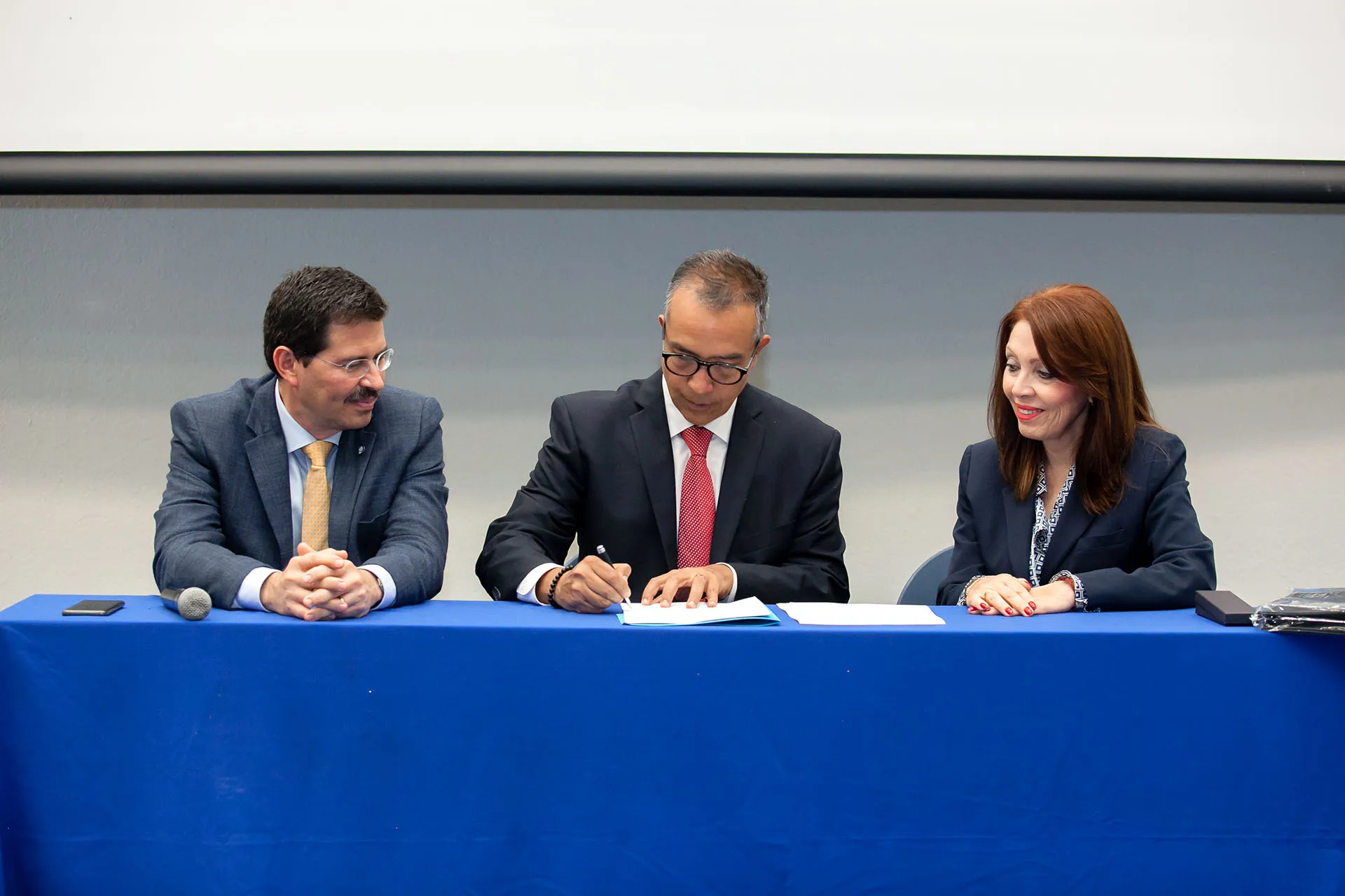 Firma de Convenio Tec de Monterrey y Bolsa Mexicana de Valores