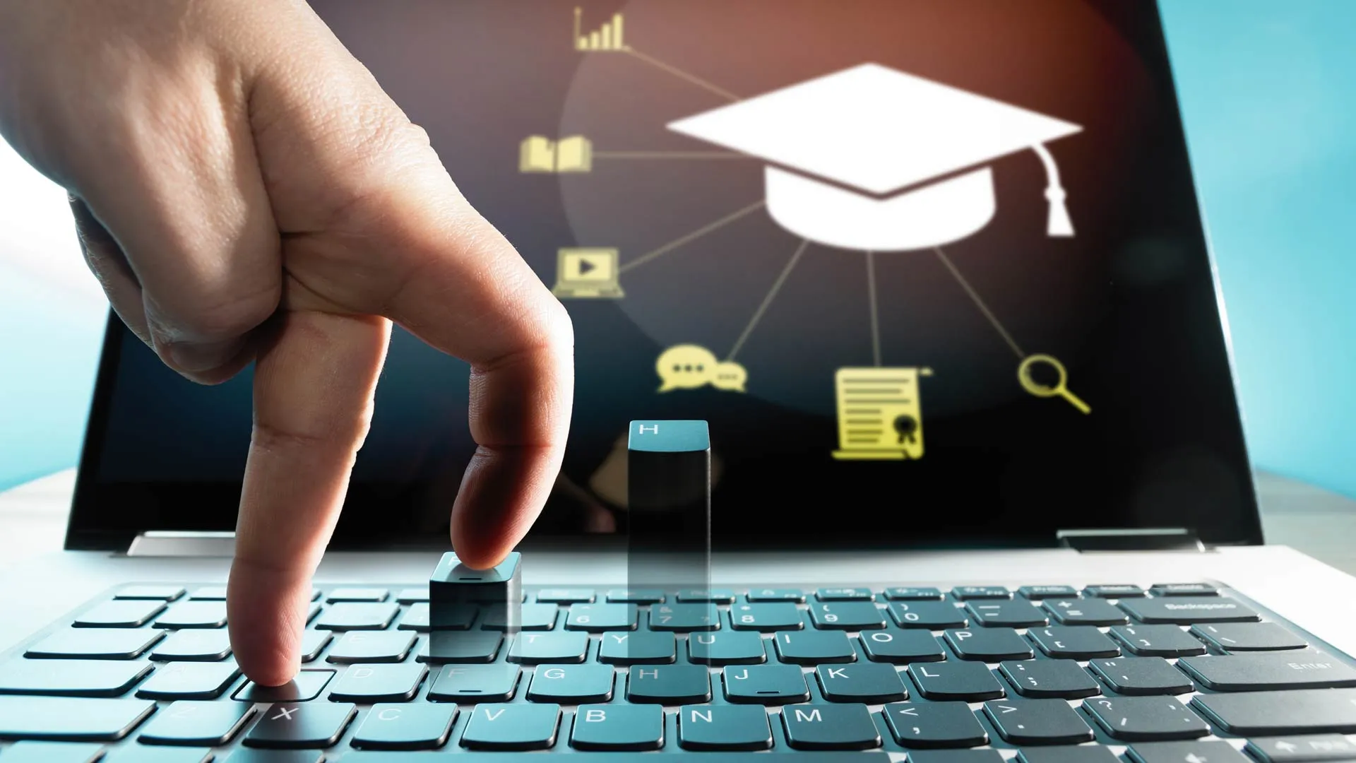 From satellite to VR: 30 years of digital experiences at the Tec