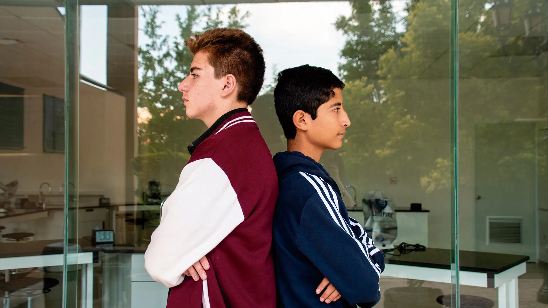 Roberto Flores y Carlos Guardado