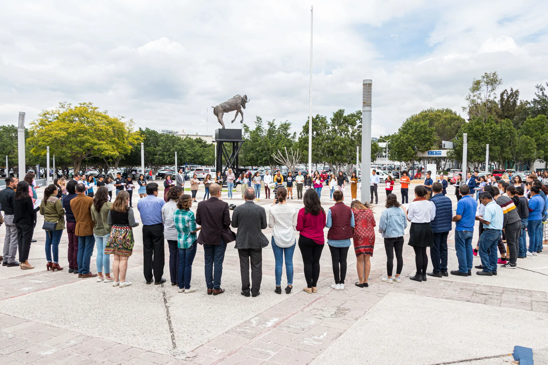 Entre colaboradores, alumnos, decanos y directivos, 147 participantes se reunieron en el Foro de Diálogos Abiertos 