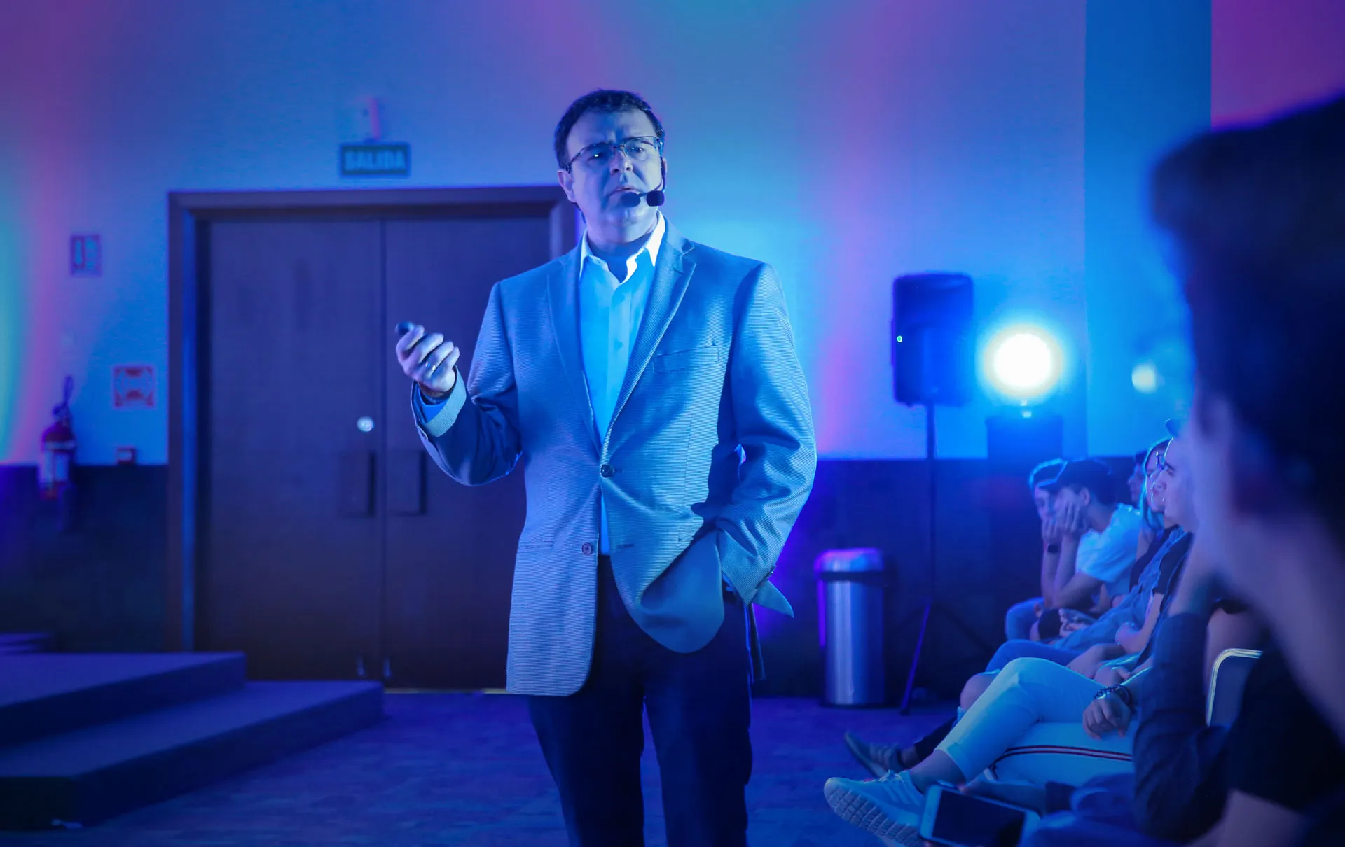 Compasión: el camino hacia una sociedad civil organizada