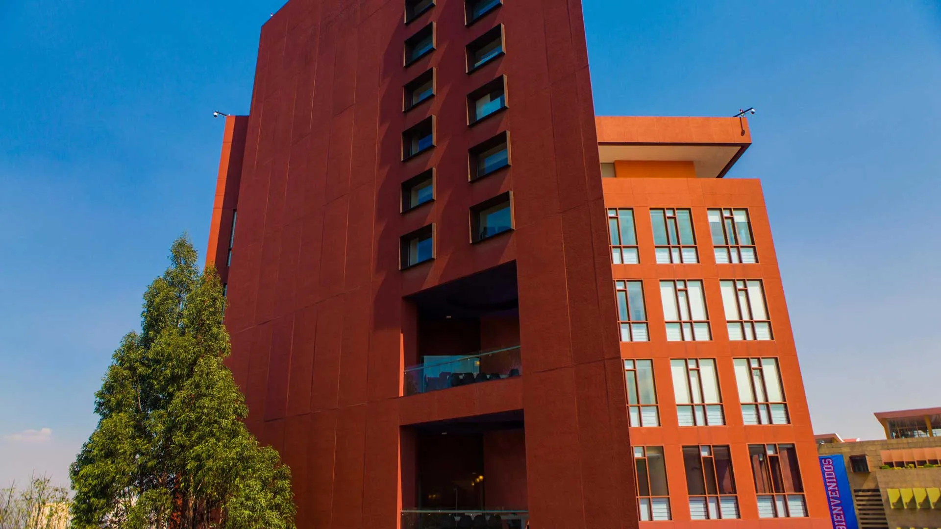 Escuela de negocios del Tec es la #1 en Latinoamérica, según ranking