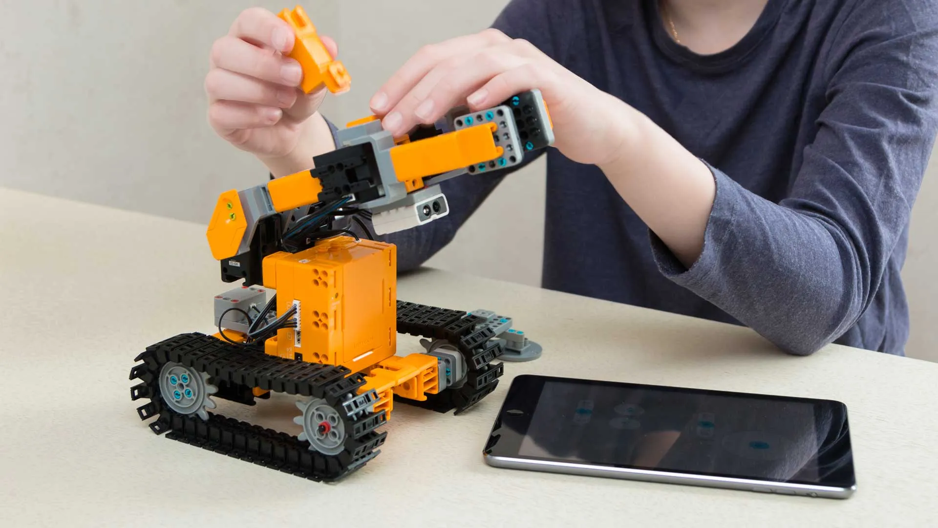 ¡A China! El equipo mexicano que va al mundial de robótica UBTECH