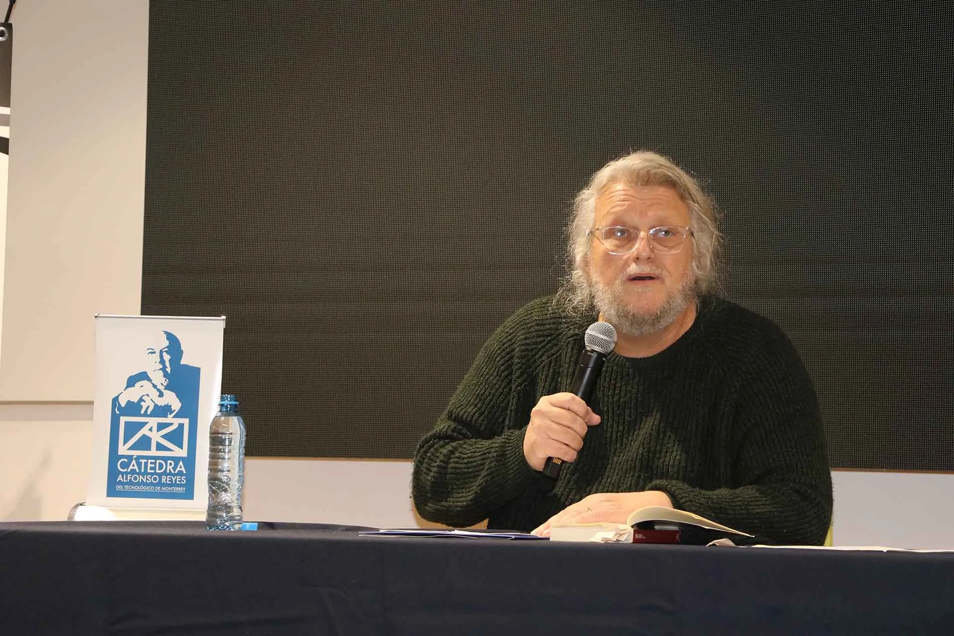 Lúcio Packter en Conferencia Cátedra Alfonso Reyes sobre Filosofía Clínica