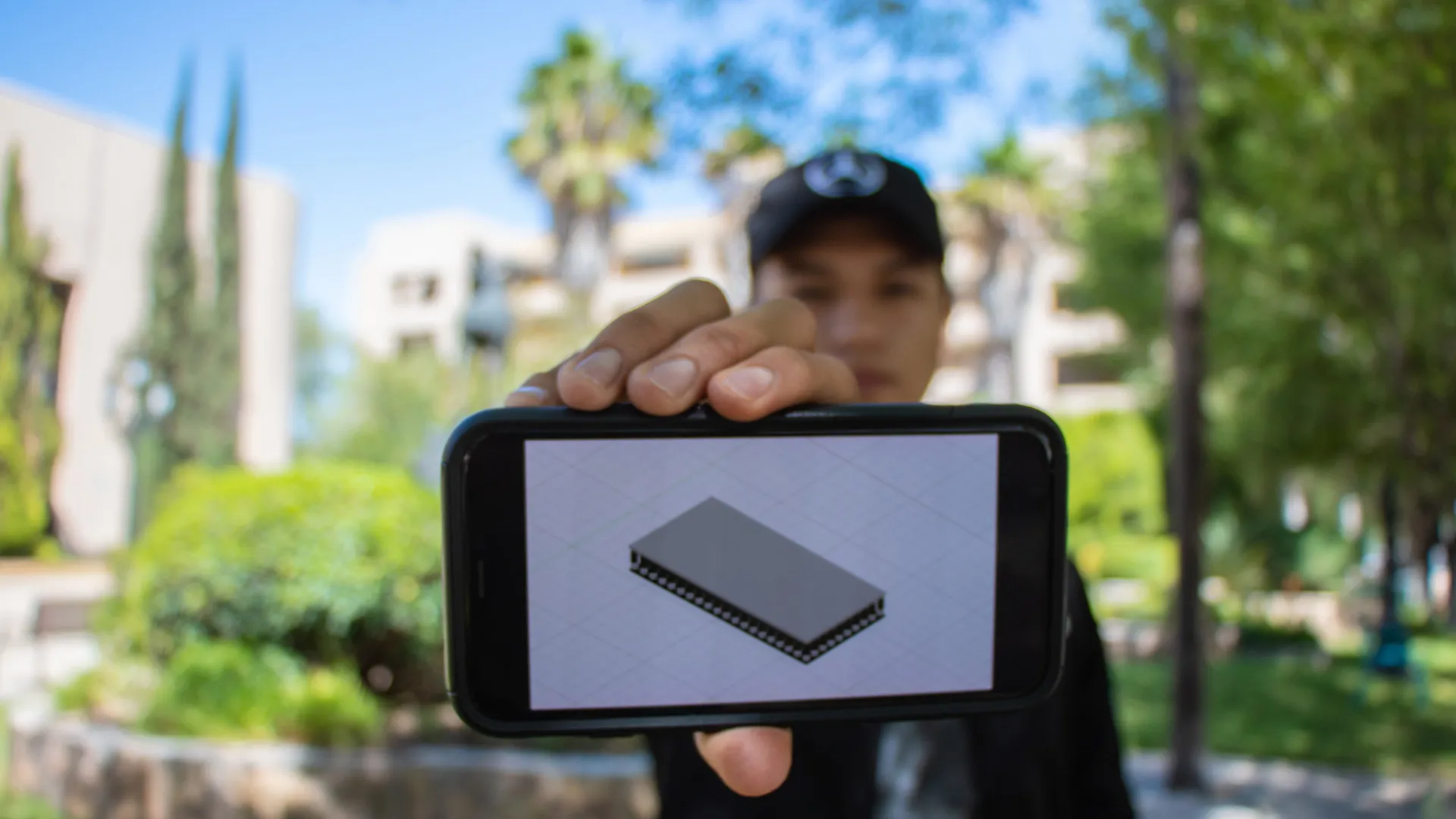 El joven que busca transformar tus pasos en energía