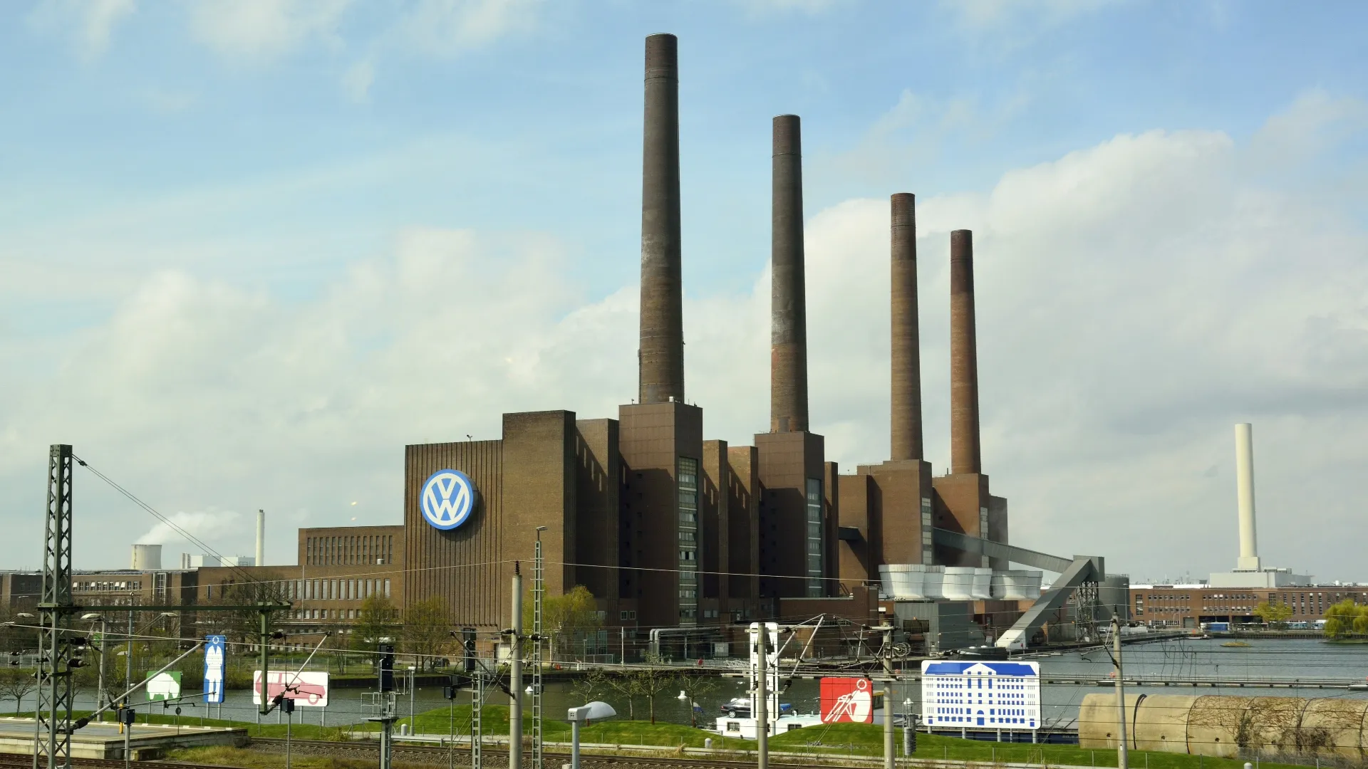 Planta armadora de autos Volkswagen en Wolksburg, Alemania