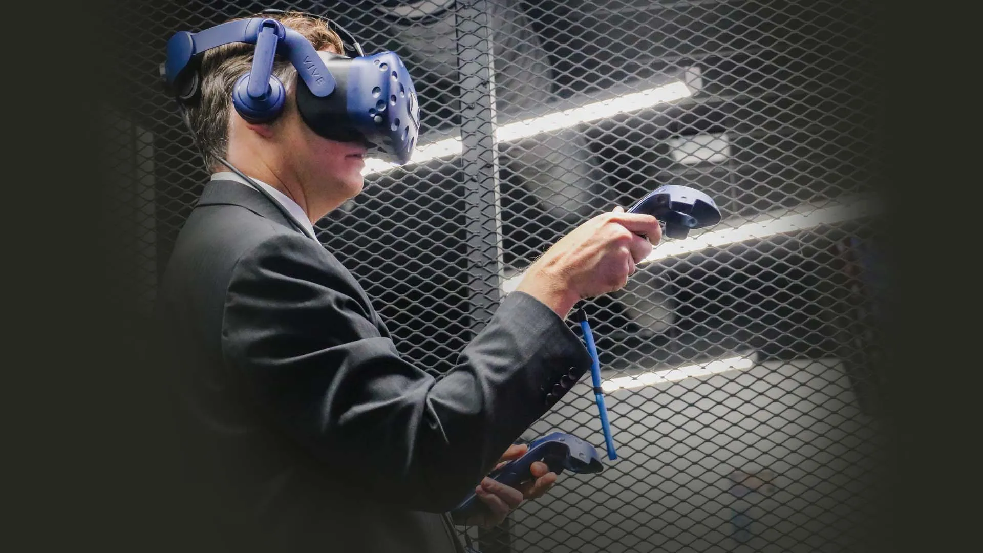 Vive embajador experiencia tecnológica y didáctica en campus Monterrey