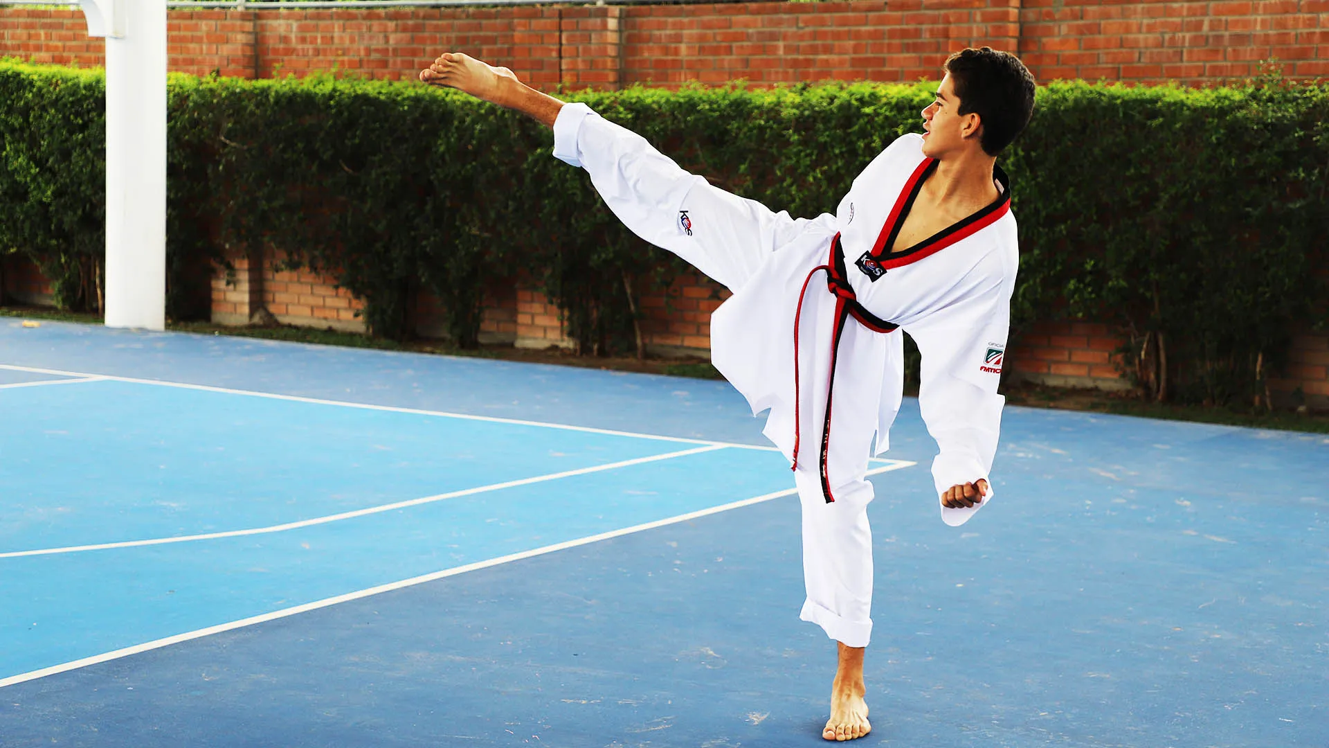 Daniel Uscanga primer lugar nacional en taekwondo 