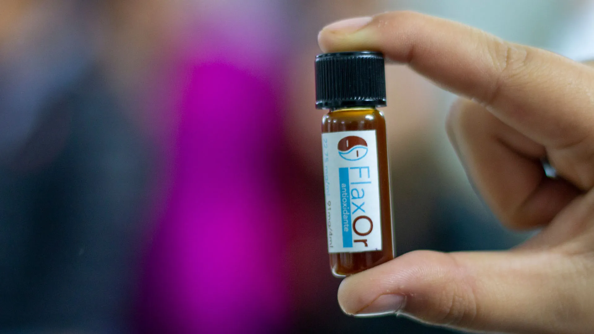 Alumnos Tec crean productos con desechos del café