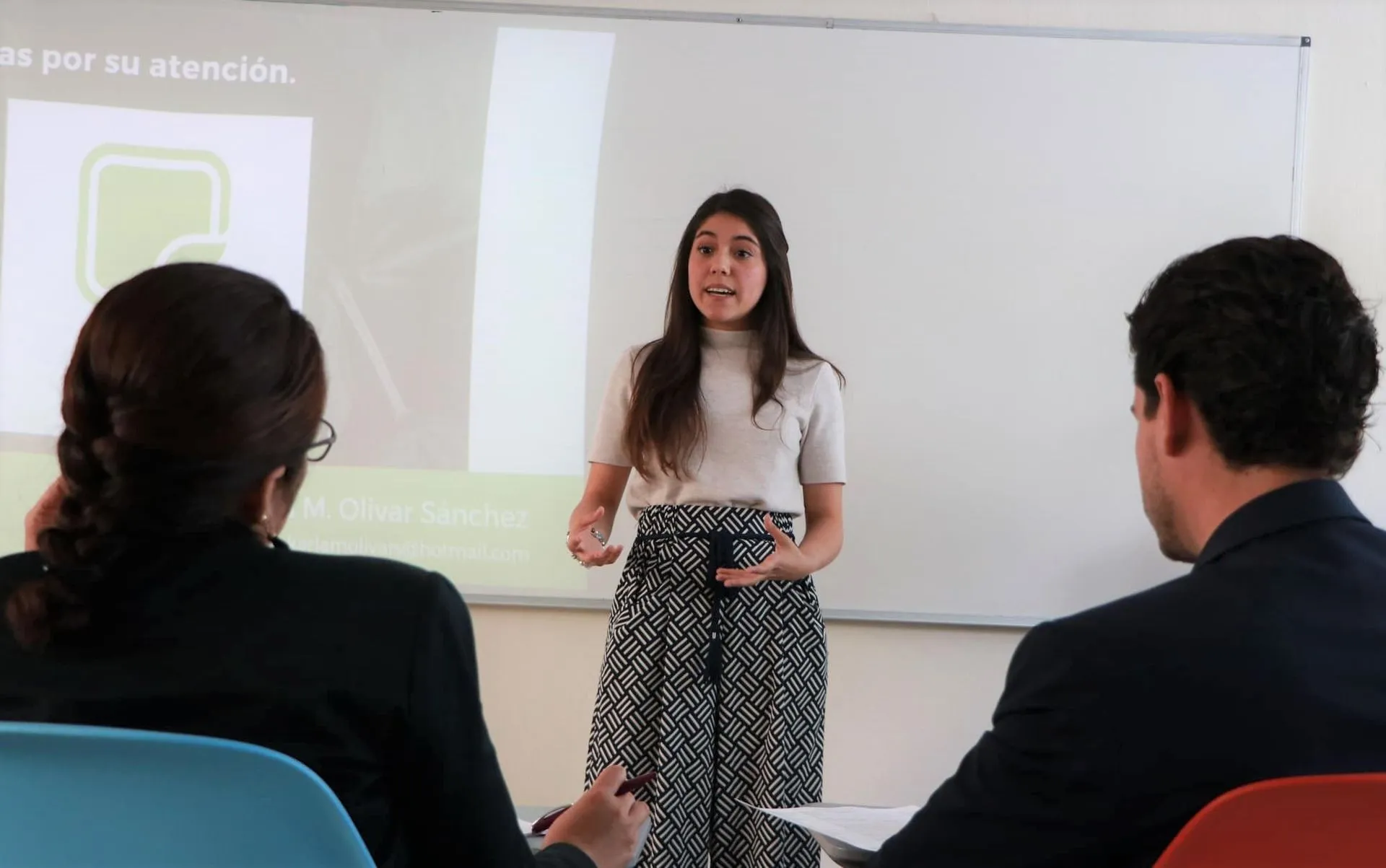 Presentan ideas de negocio que ayuden al país alumnos del Tec para Olimpiada COPARMEX