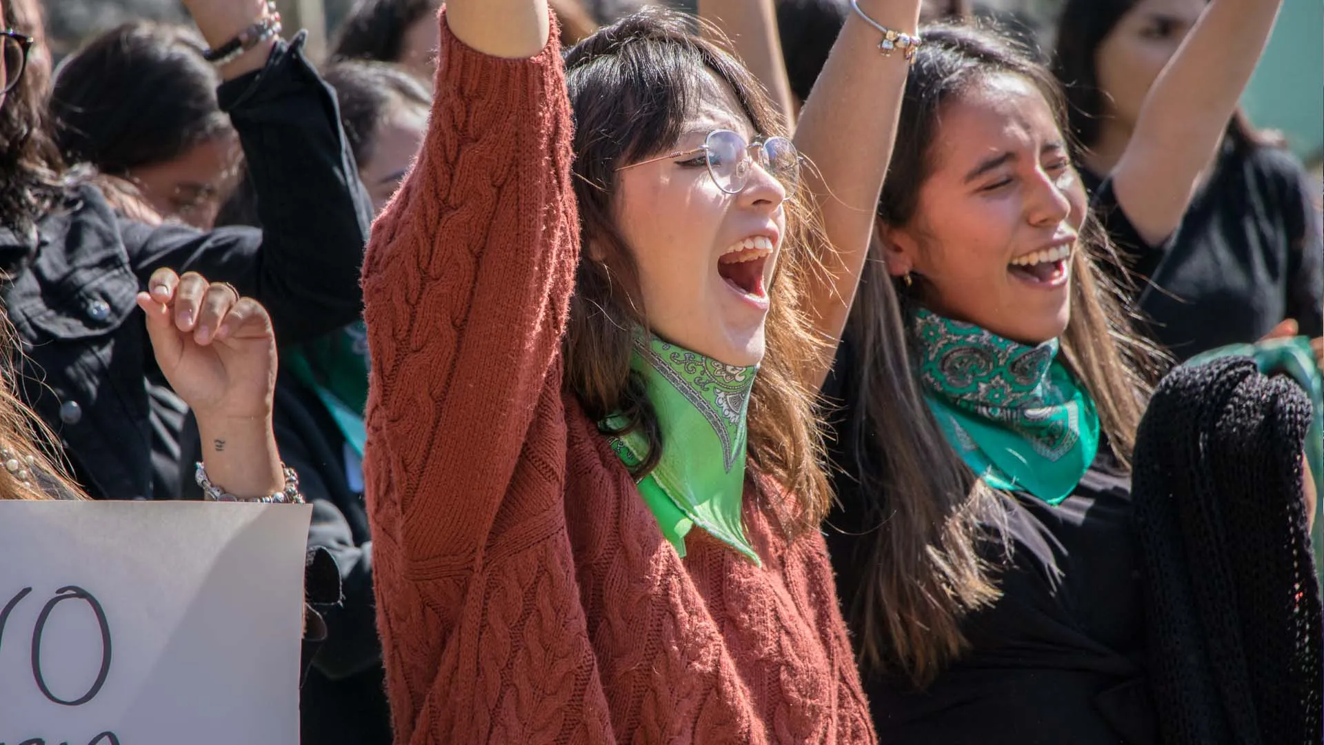 ¡A una sola voz! Alumnas de Tec Toluca se unen a movimiento feminista