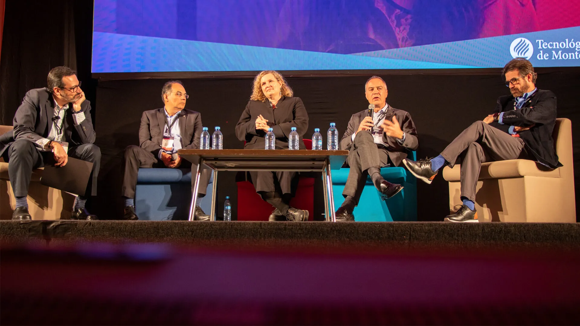 ¿Cuál es el futuro de la educación a distancia? Opinan expertos Tec