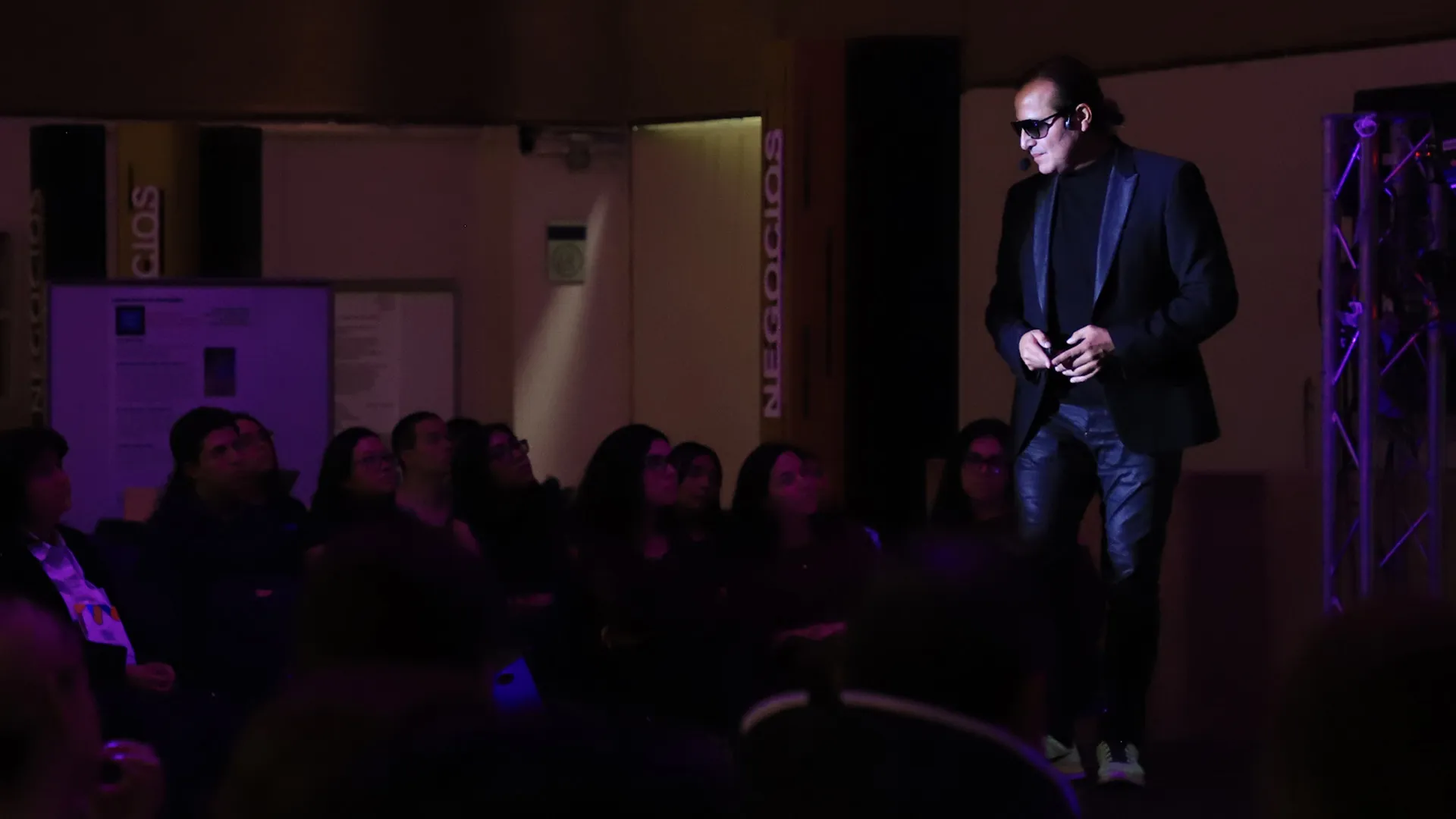 Fhernando Colunga brindó una conferencia en el Tec de Monterrey campus Laguna