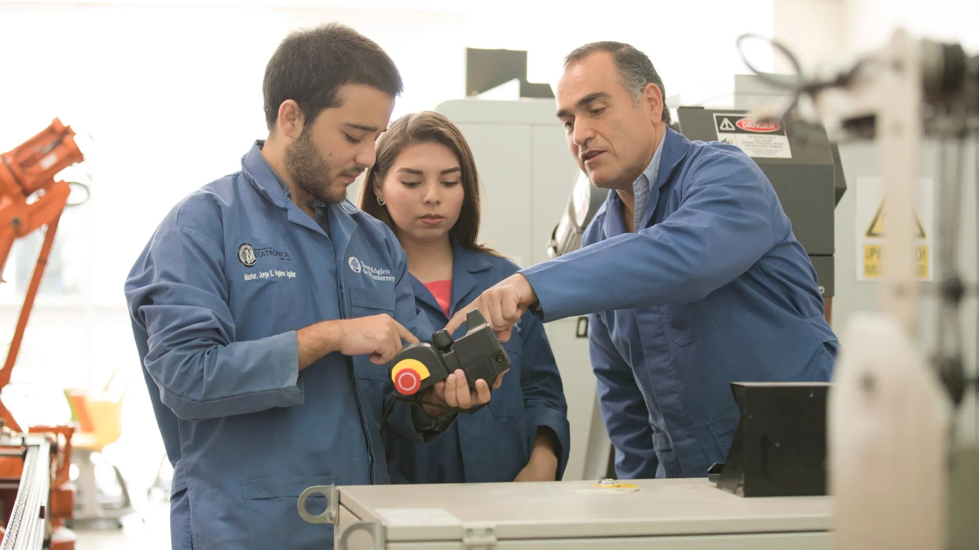 El Banco Mundial, a través de la Corporación Financiera Internacional, analizó el modelo Tec21