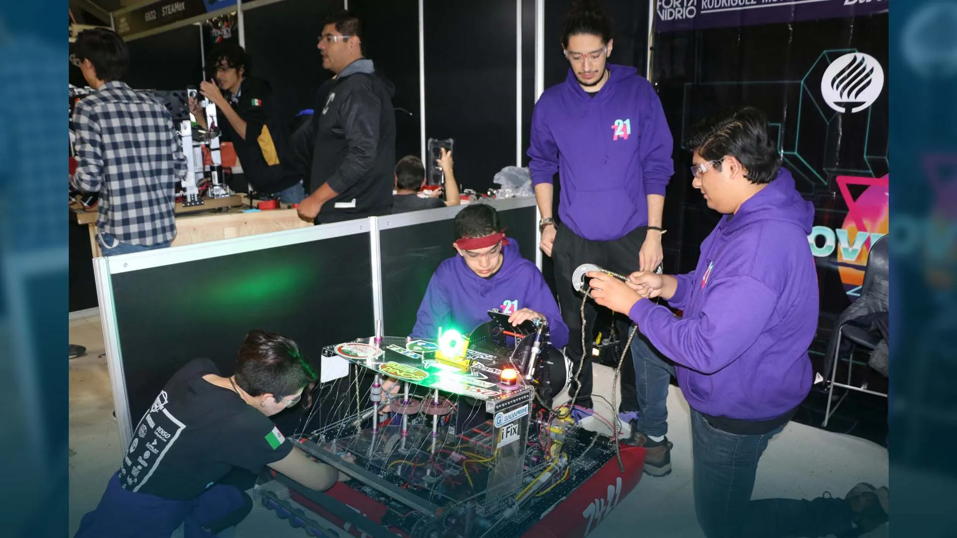 Construye Overture mayor dedicación y entrega con el FIRST 