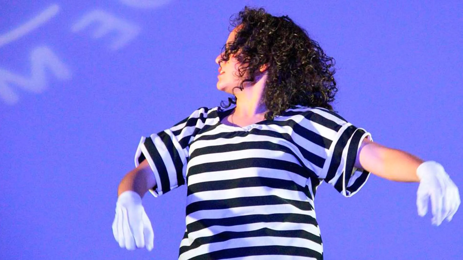 Conoce a la ingeniera mexiquense que ganó concurso mundial de Hip hop