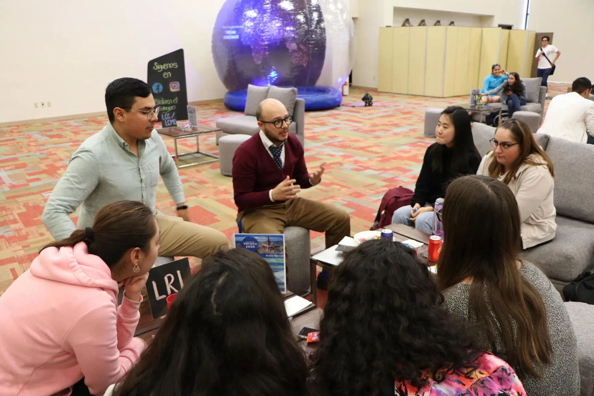 InternacionalizaTec ayuda a planear tu intercambio académico en el extranjero