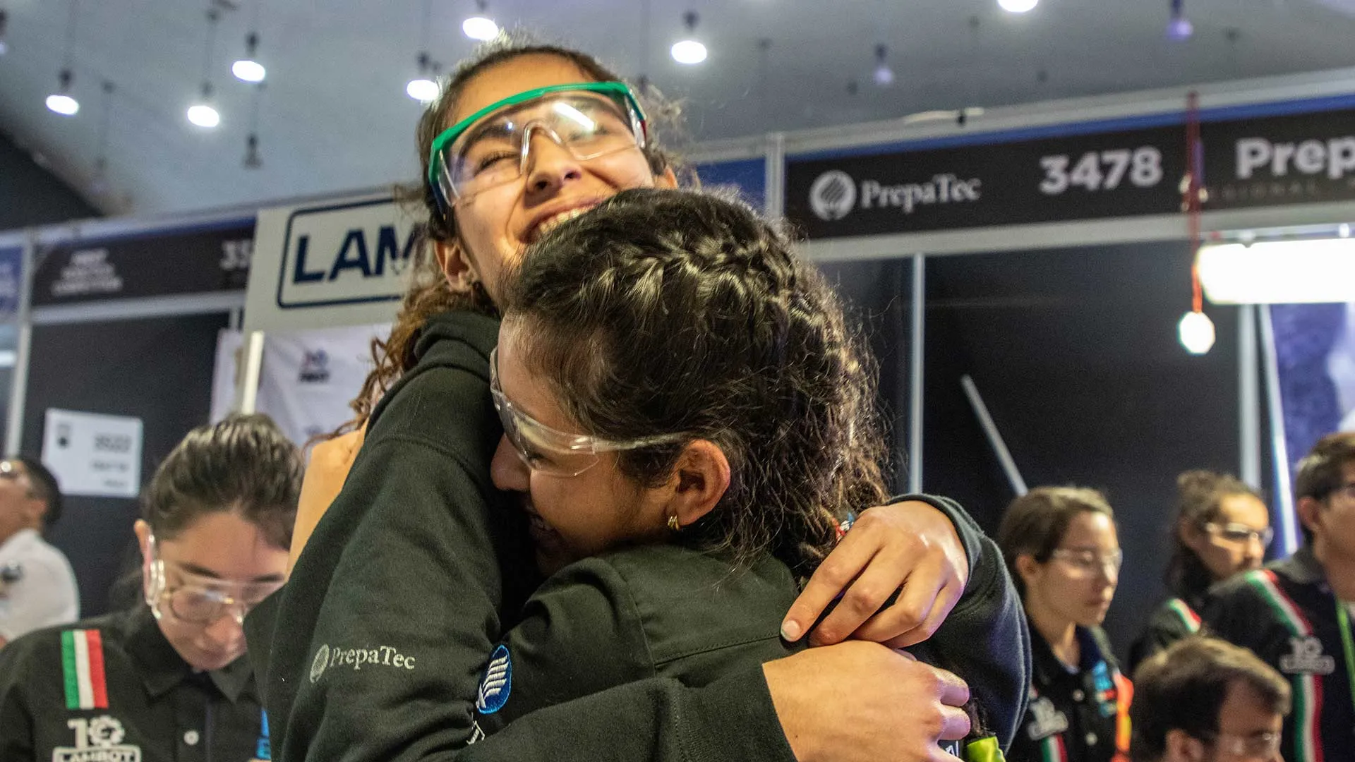 En el torneo regional FIRST Monterrey dominó en los equipos la presencia de mujeres