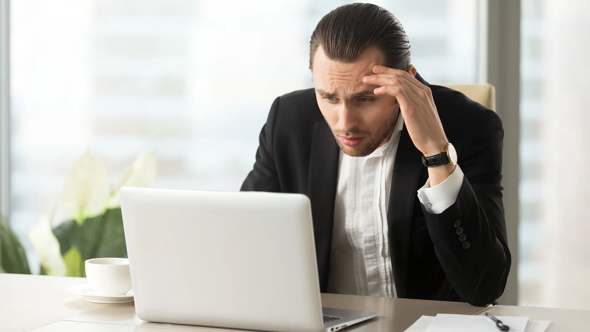 Estrategias de experta Tec si tu negocio esta en crisis