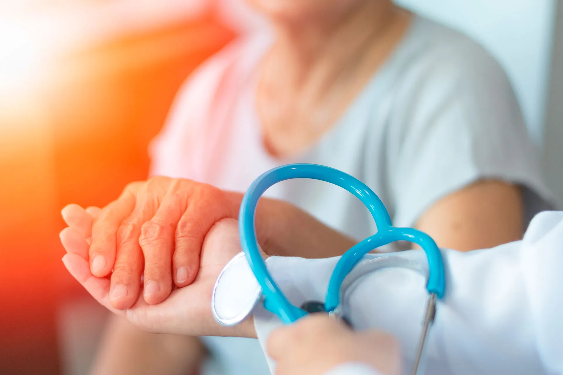 Ayúdame a ayudarte campaña para donar kit de seguridad a personal médico