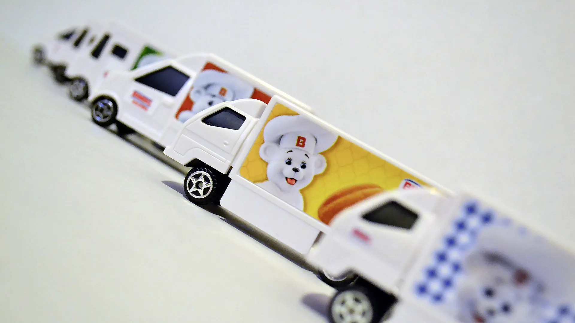 oficialmente le diremos adiós a los personajes animados de productos 