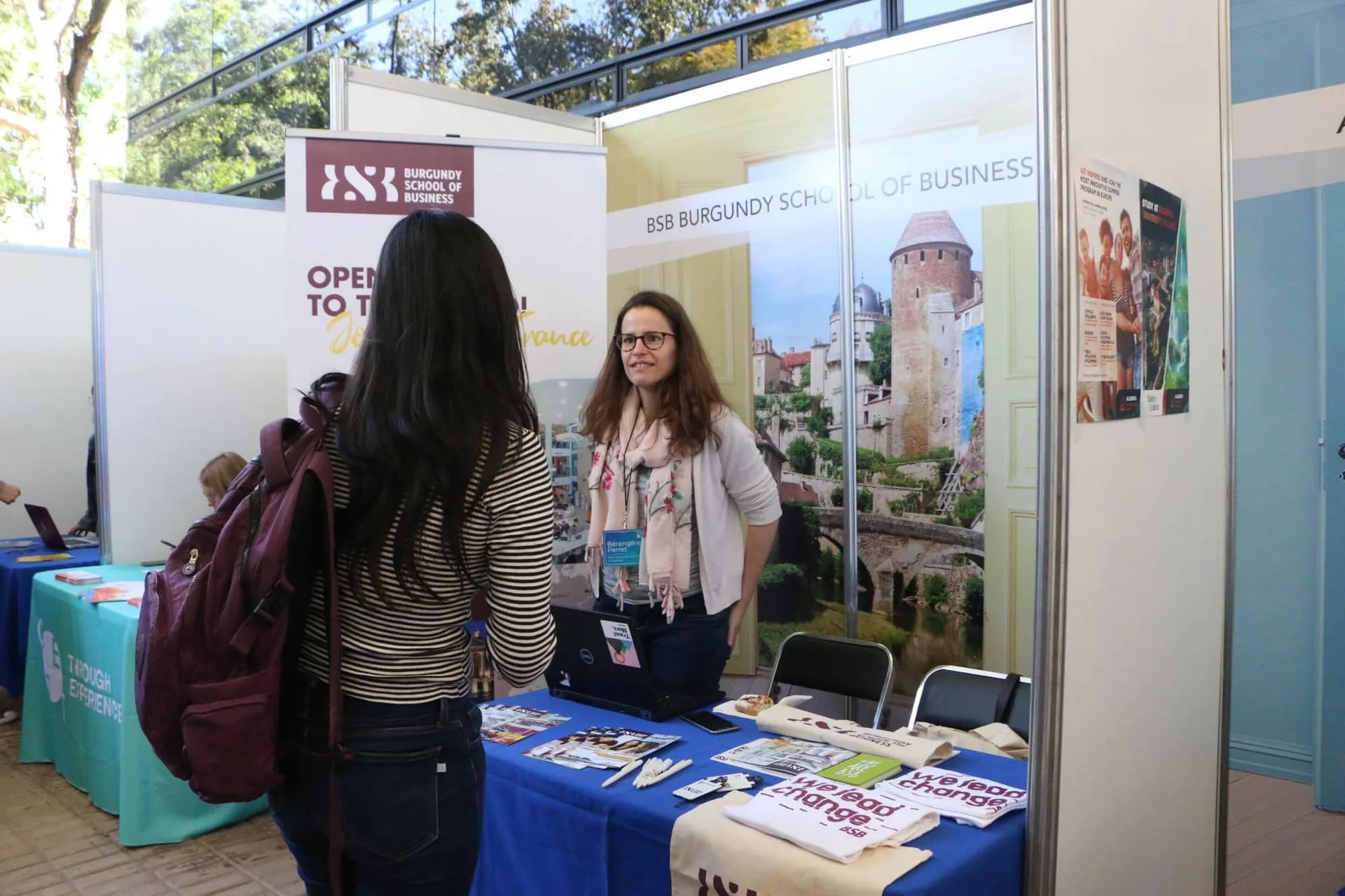 Intercambio estudiantil en el extranjero fortalece tu currículum