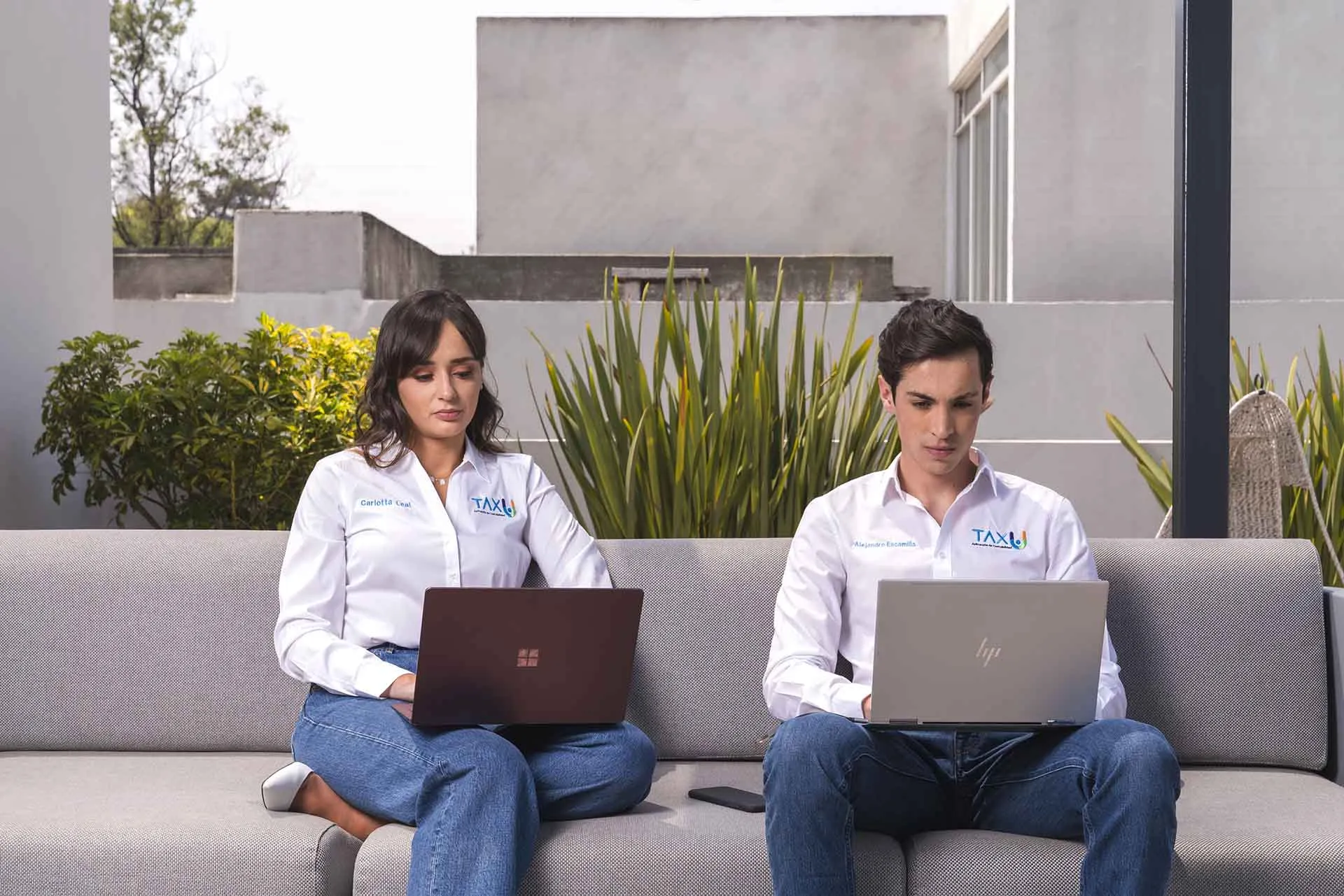 Dos EXATEC desarrollaron TaxU, una app para promover la educación fiscal en la población mexicana.