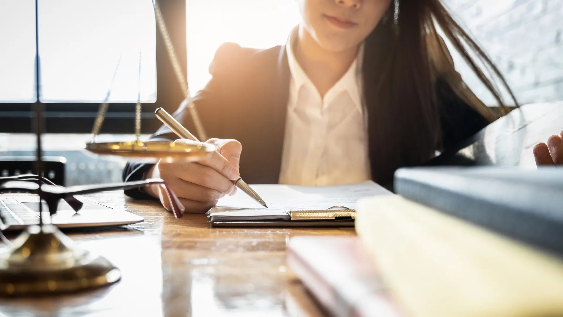 Alumnos participan en caravanas por la justicia 