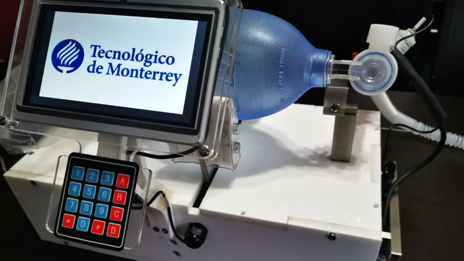 Ingenieros del Tec desarrollan respiradores de bajo costo