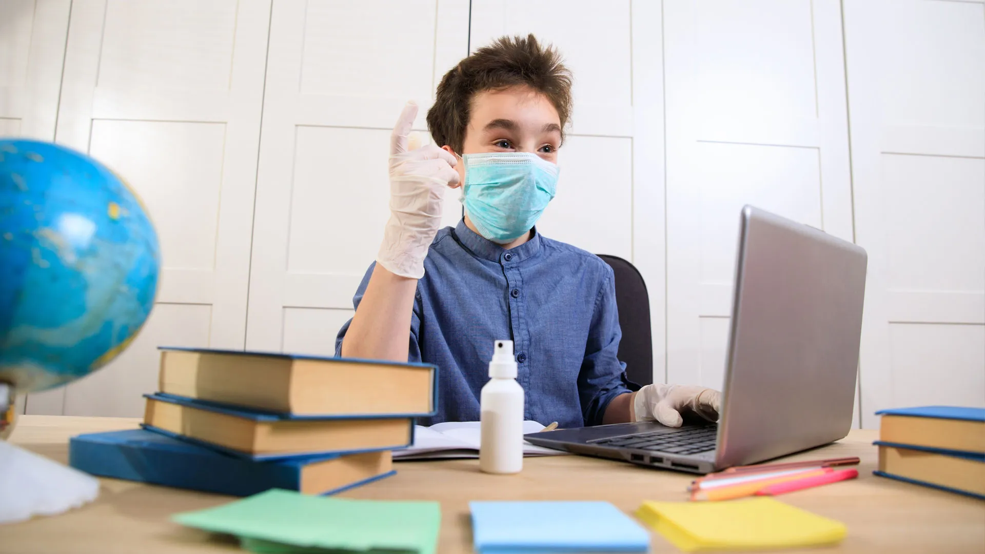 Aseoría de educación a ditancia por alumna del Tec campus Chiapas