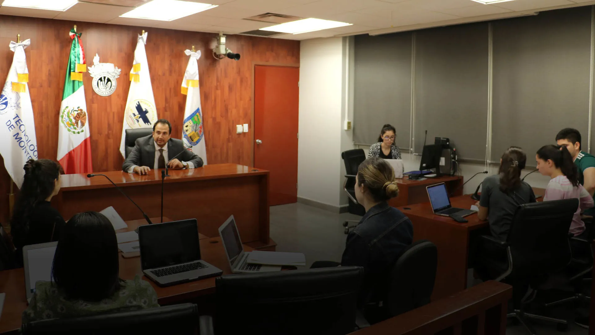 Calidad docente que trasciende a los estudiantes, el reto de la ECSG