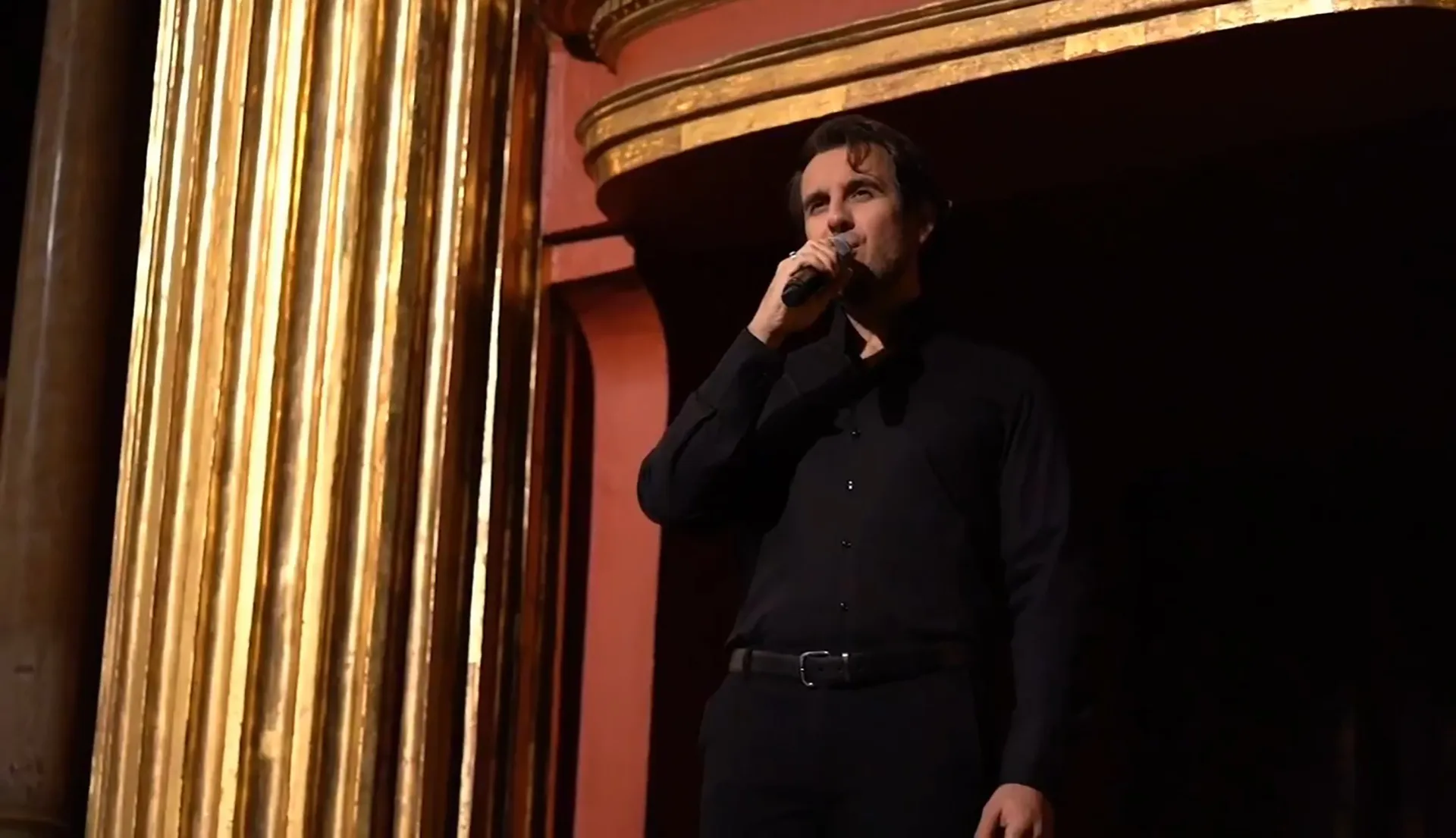 Carlos Quezada canta en beneficio de Jalisco sin Hambre