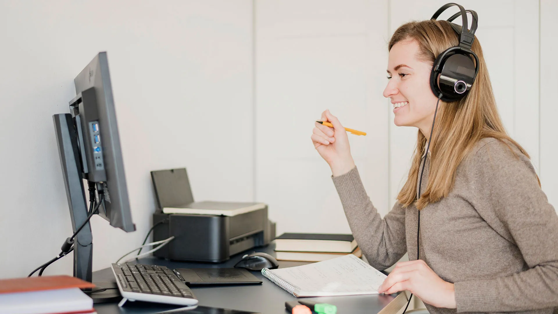 ¡3 maestros, 3 consejos, más apps! Conoce cómo dan sus clases online