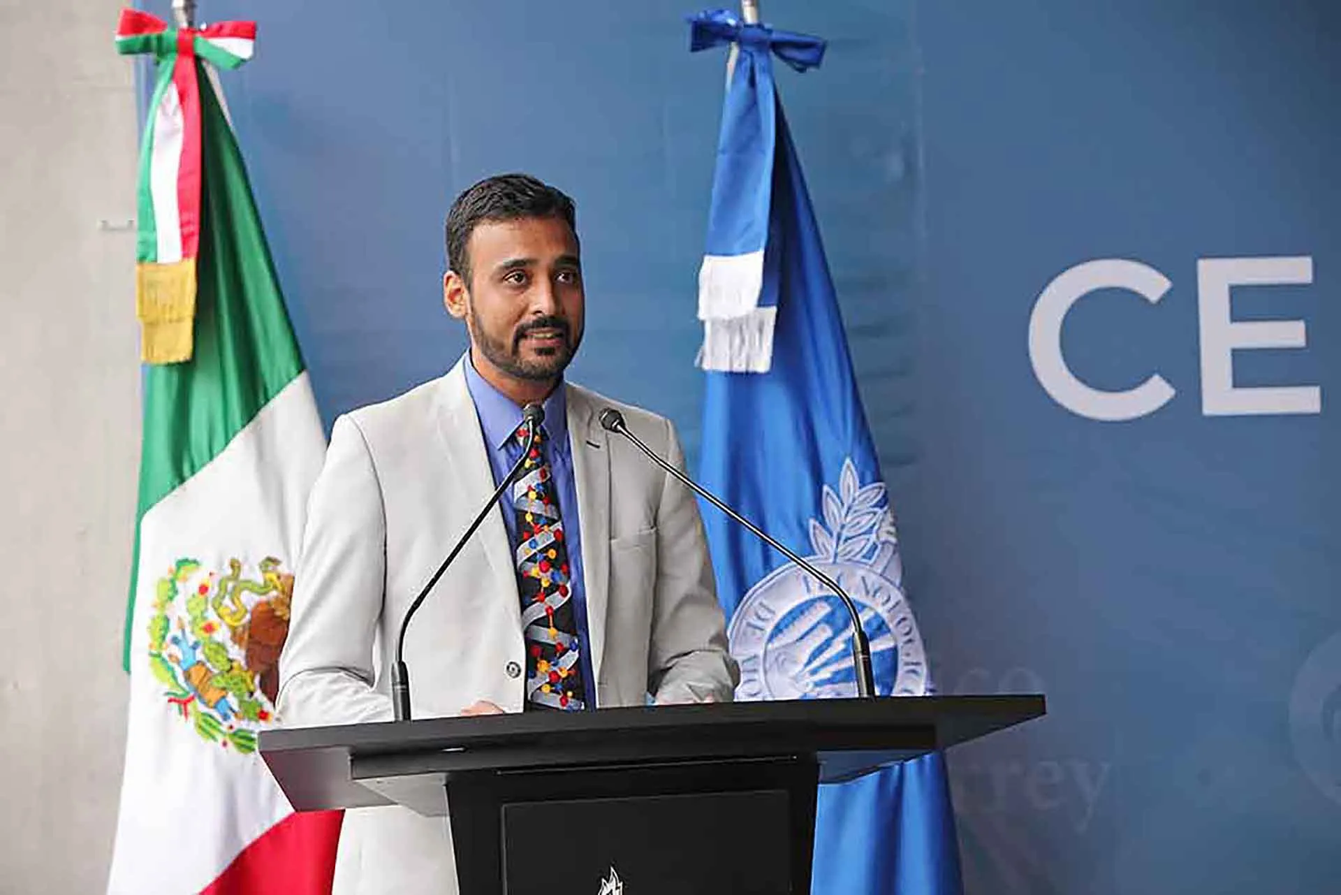 Profesor Ashutosh Sharma recibe reconocimiento por parte de la Embajada de la India