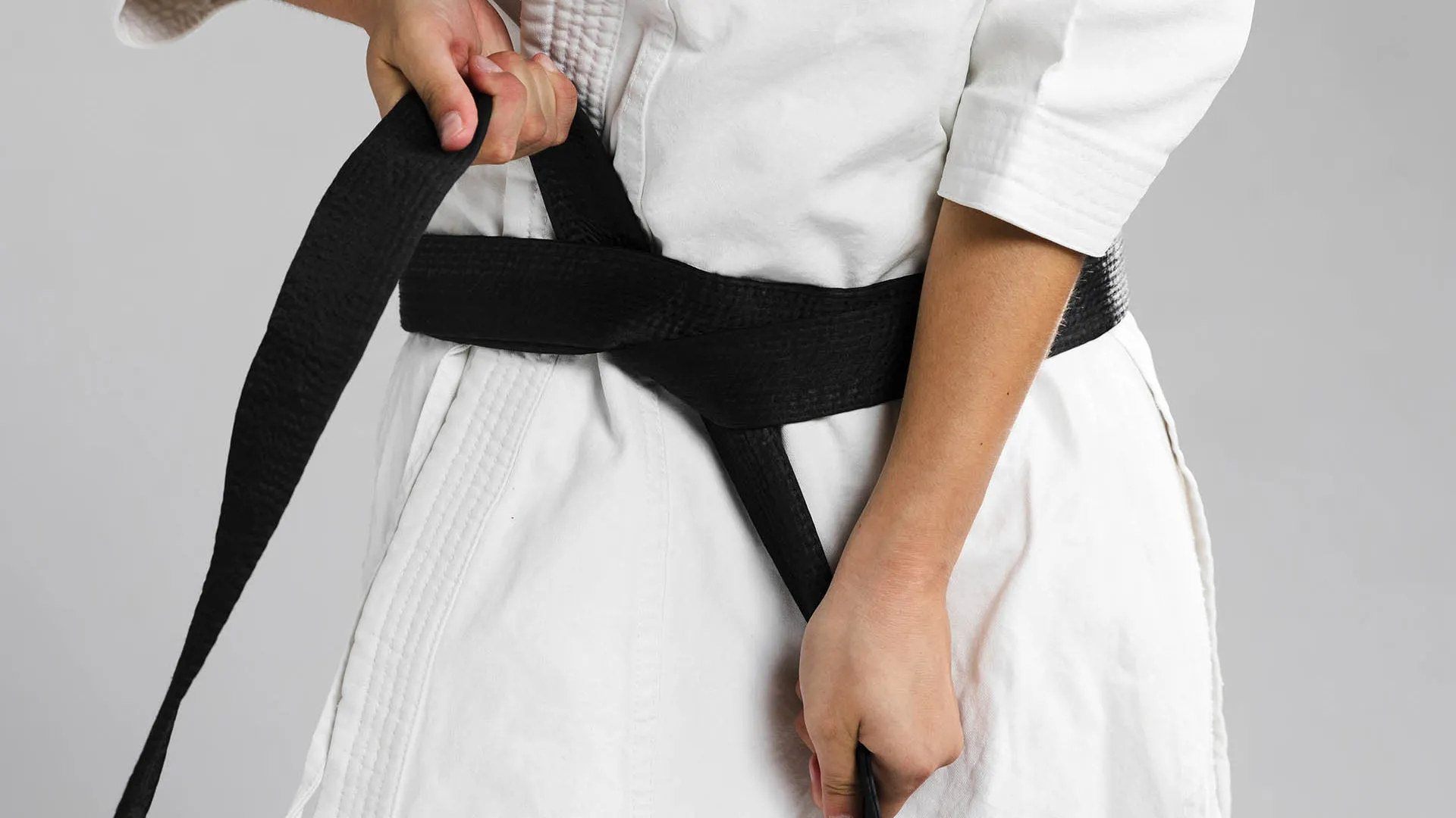 Alumnos Tec en podio de campeonato de taekwondo