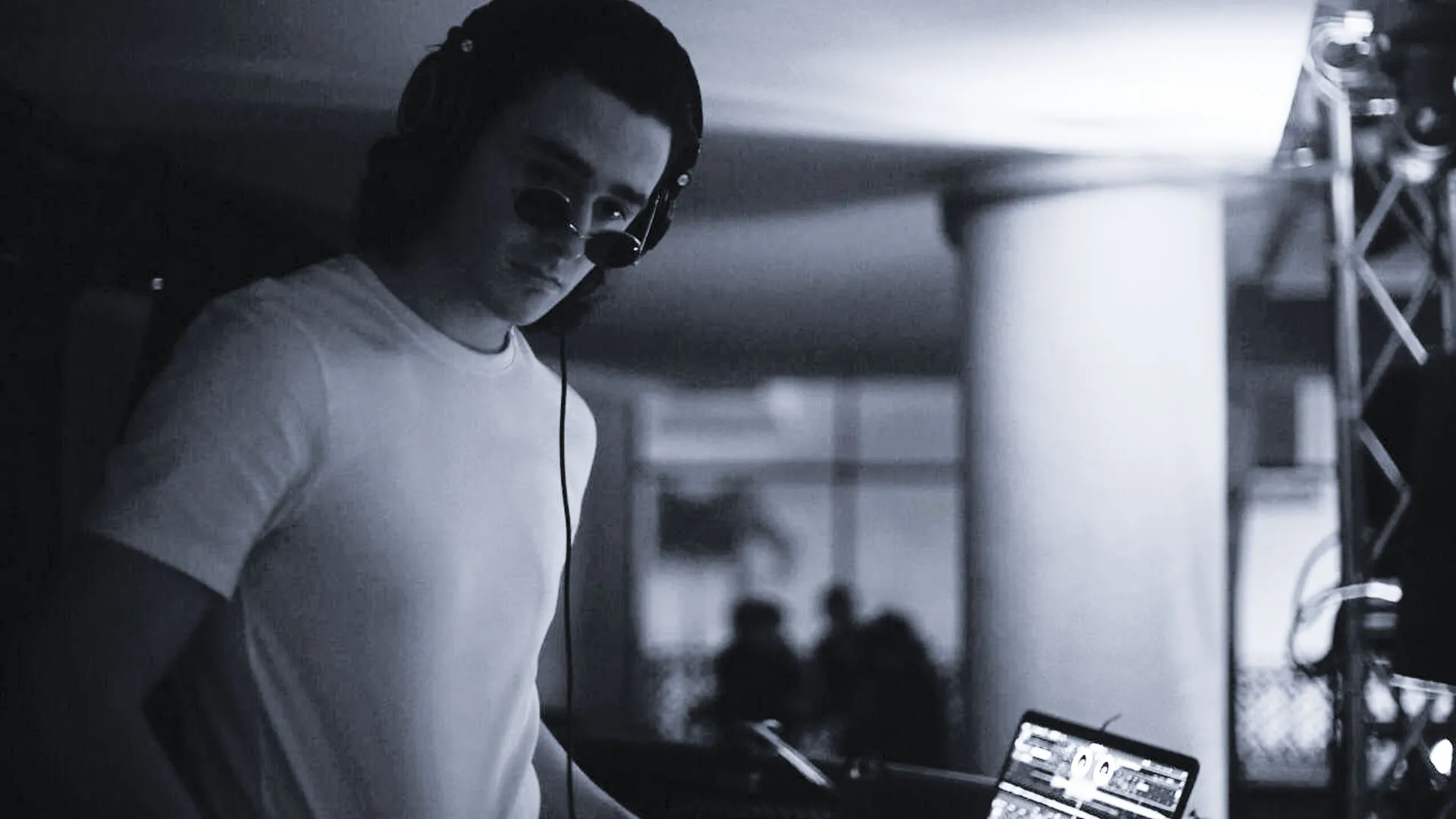 ¡Dale Play! Mezclando música mientras estudia