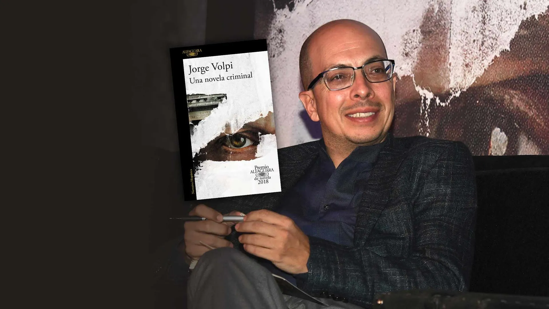 El escritor mexicano Jorge Volpi comparte su visión en torno al caso Cassez-Vallarta en su novela de no ficción ‘Una novela criminal’