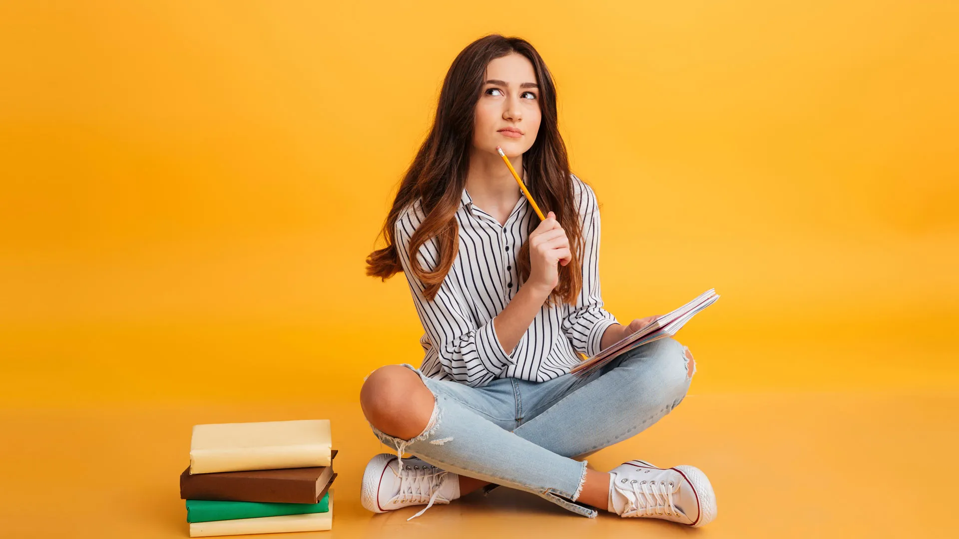 Entregar trabajos finales y la temporada de exámenes te puede generar cansancio crónico.