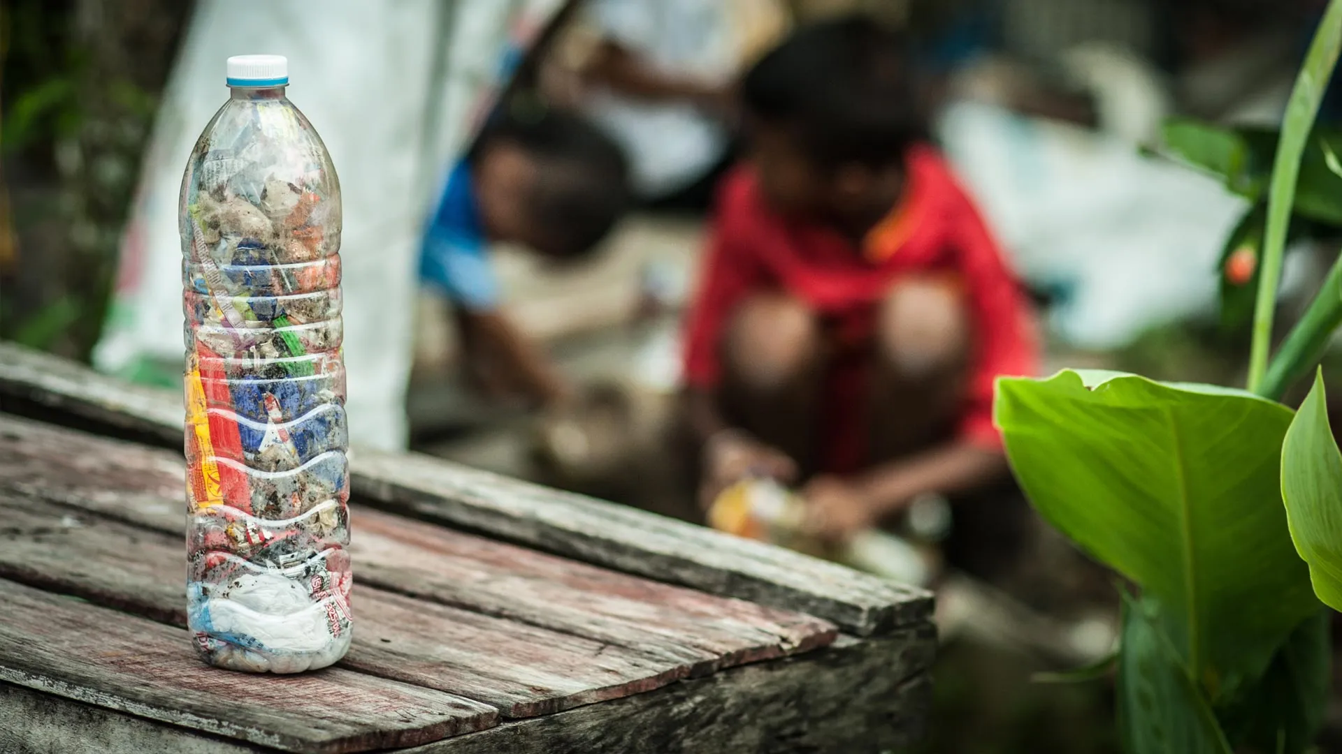 ¡Ecoladrillos! 3 PrepasTec impulsan este reto sustentable