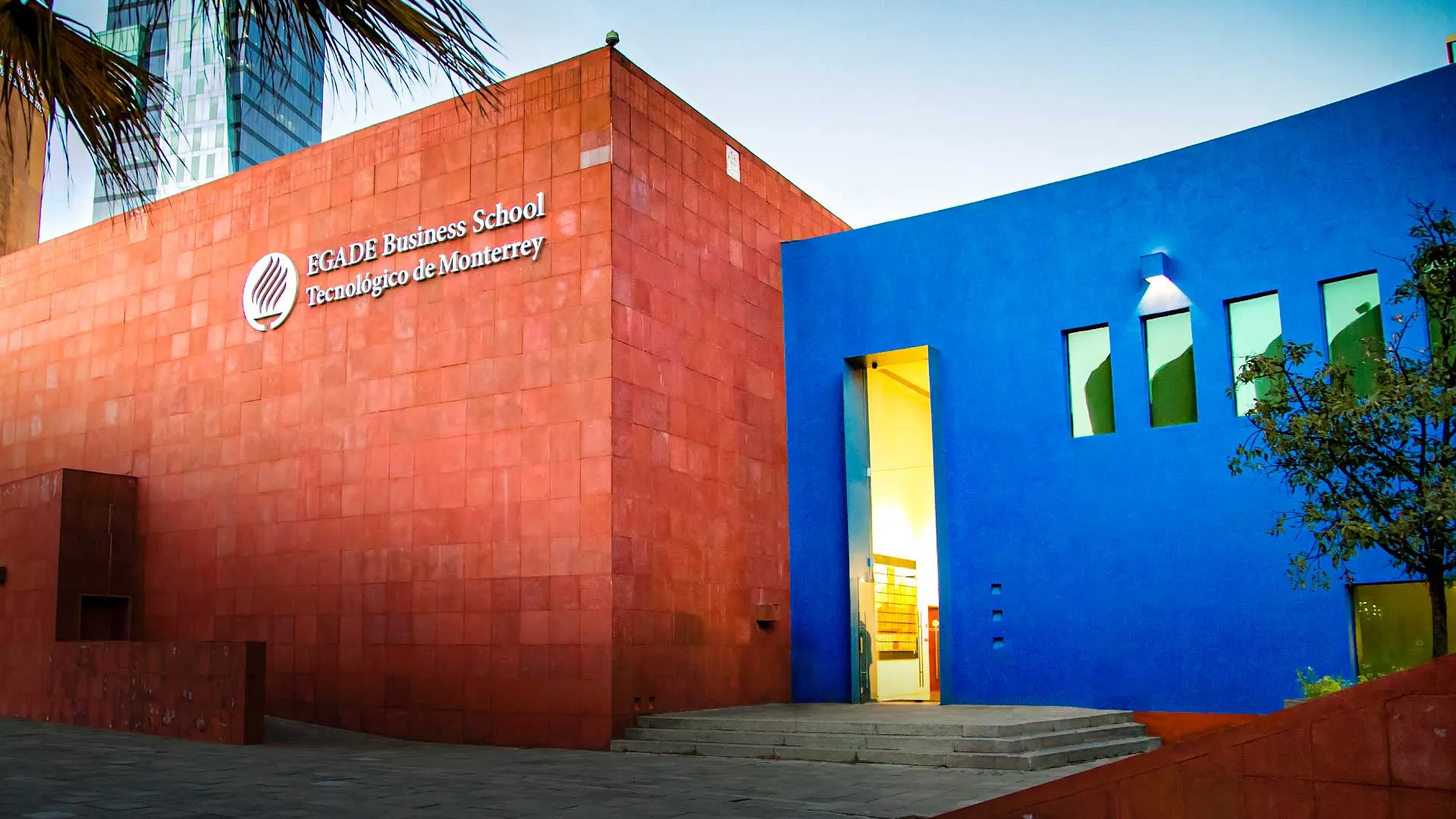 Excellence: EGADE #1 business school in Latin American for 13 years