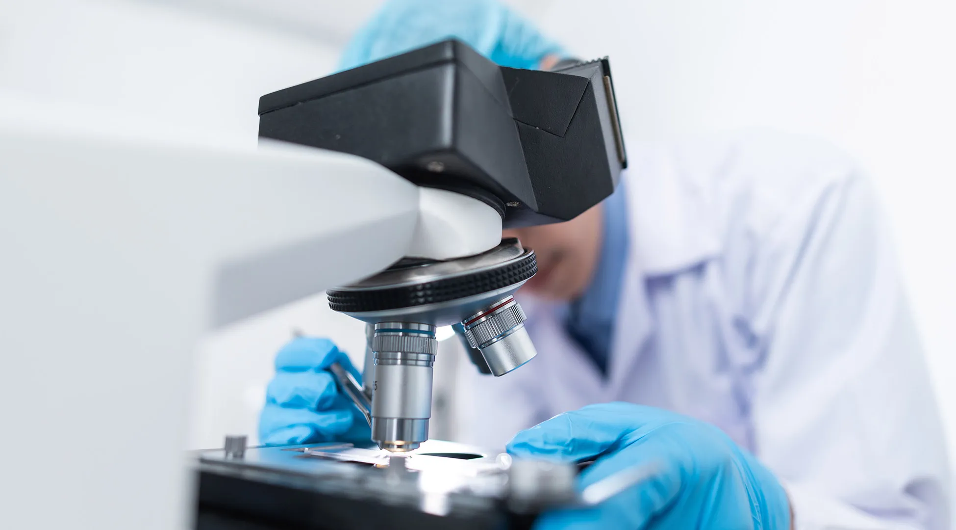 Joven de excelencia gana becas para estudiar en España y Austria