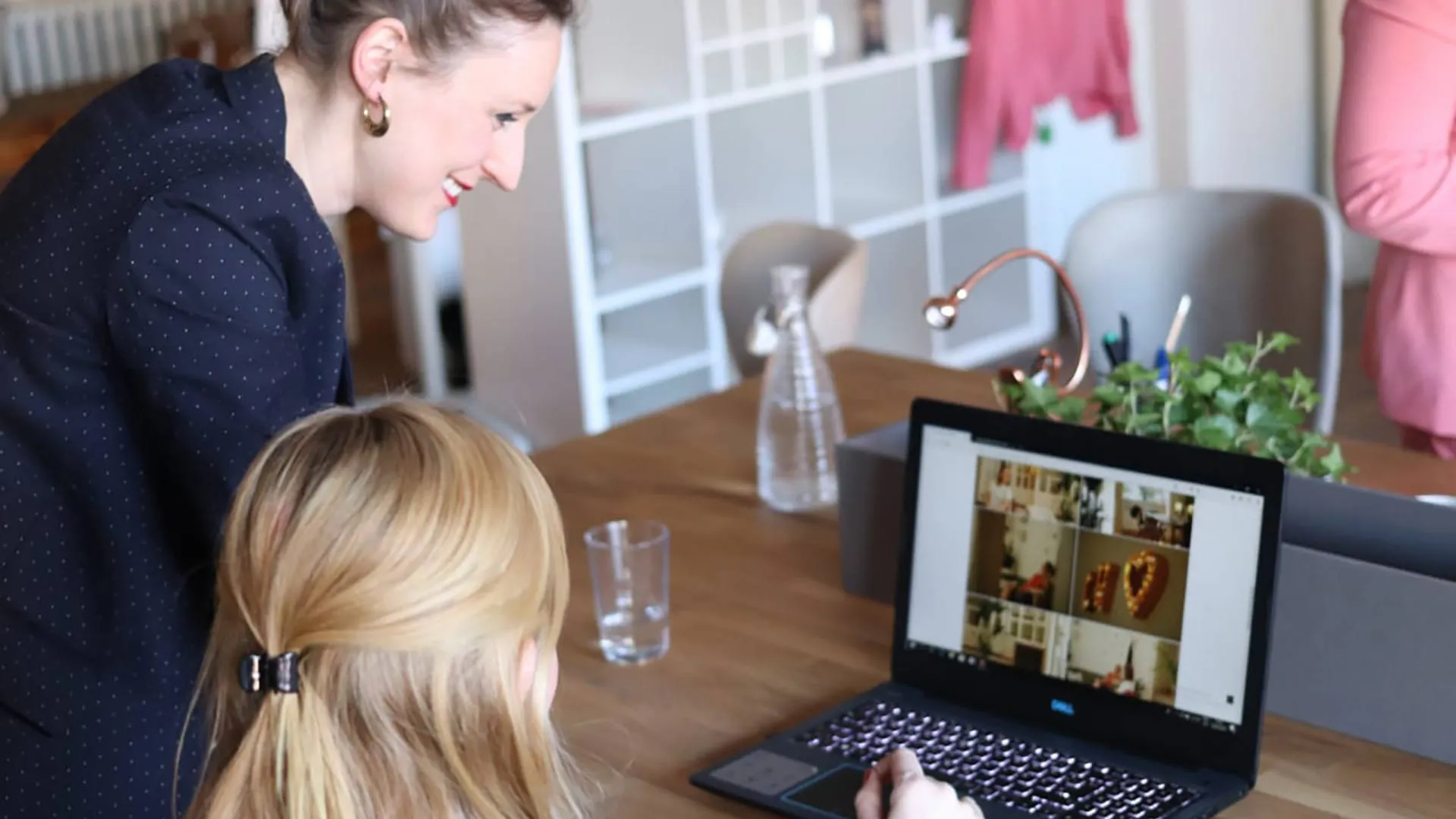 Mujeres y profesoras emprendedoras