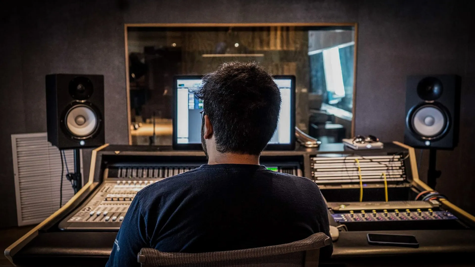 Luis Arjona, EXATEC comparte su experiencia después de sus prácticas profesionales.