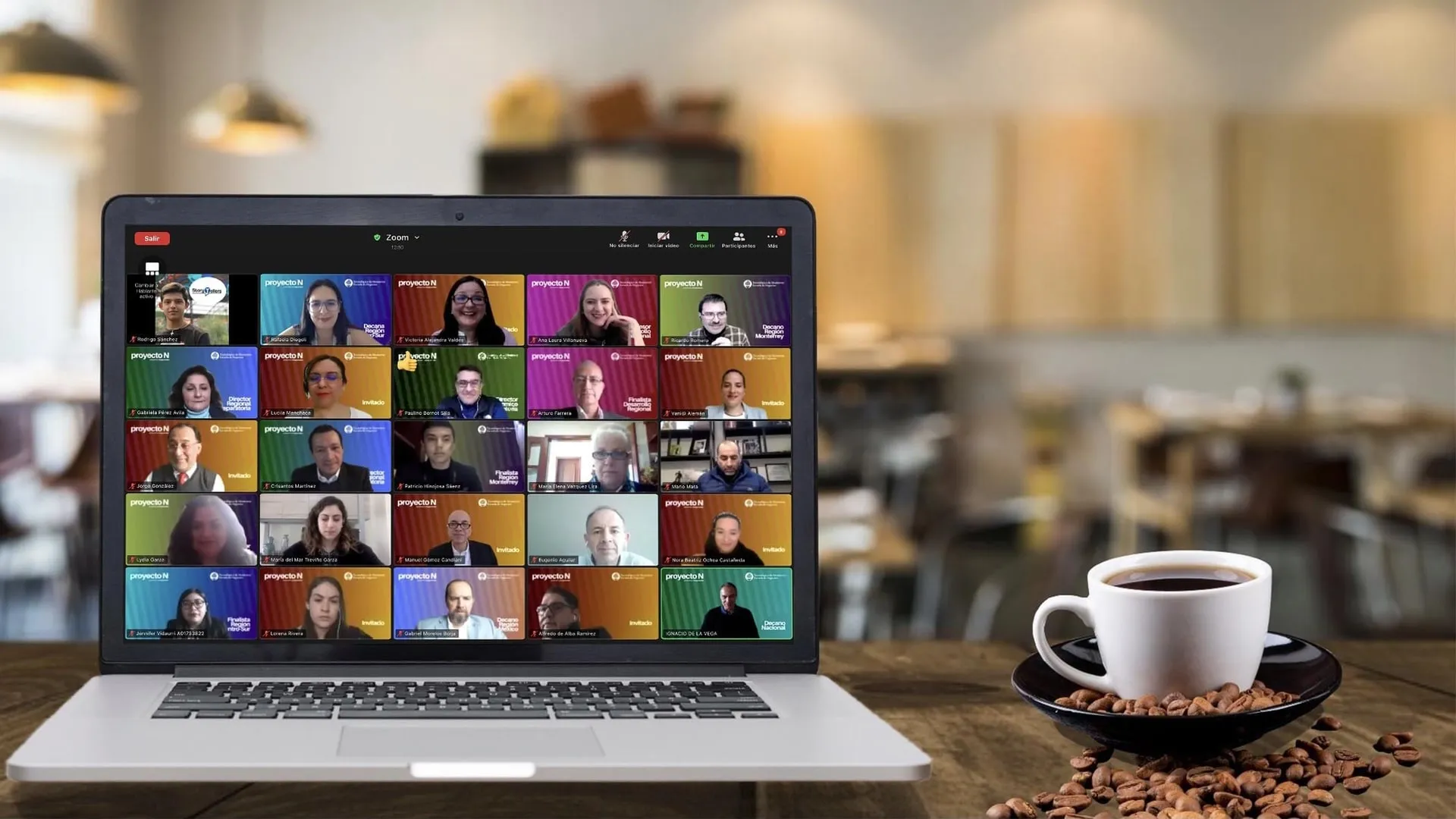 Equipo zacatecano con jóvenes apasionados ganan la final regional del Proyecto N en simulador de-empresas de café