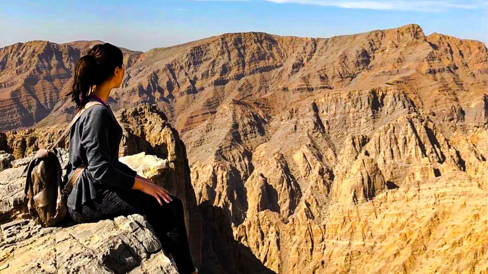 EXATEC vive el sueño, trabajar en Dubai