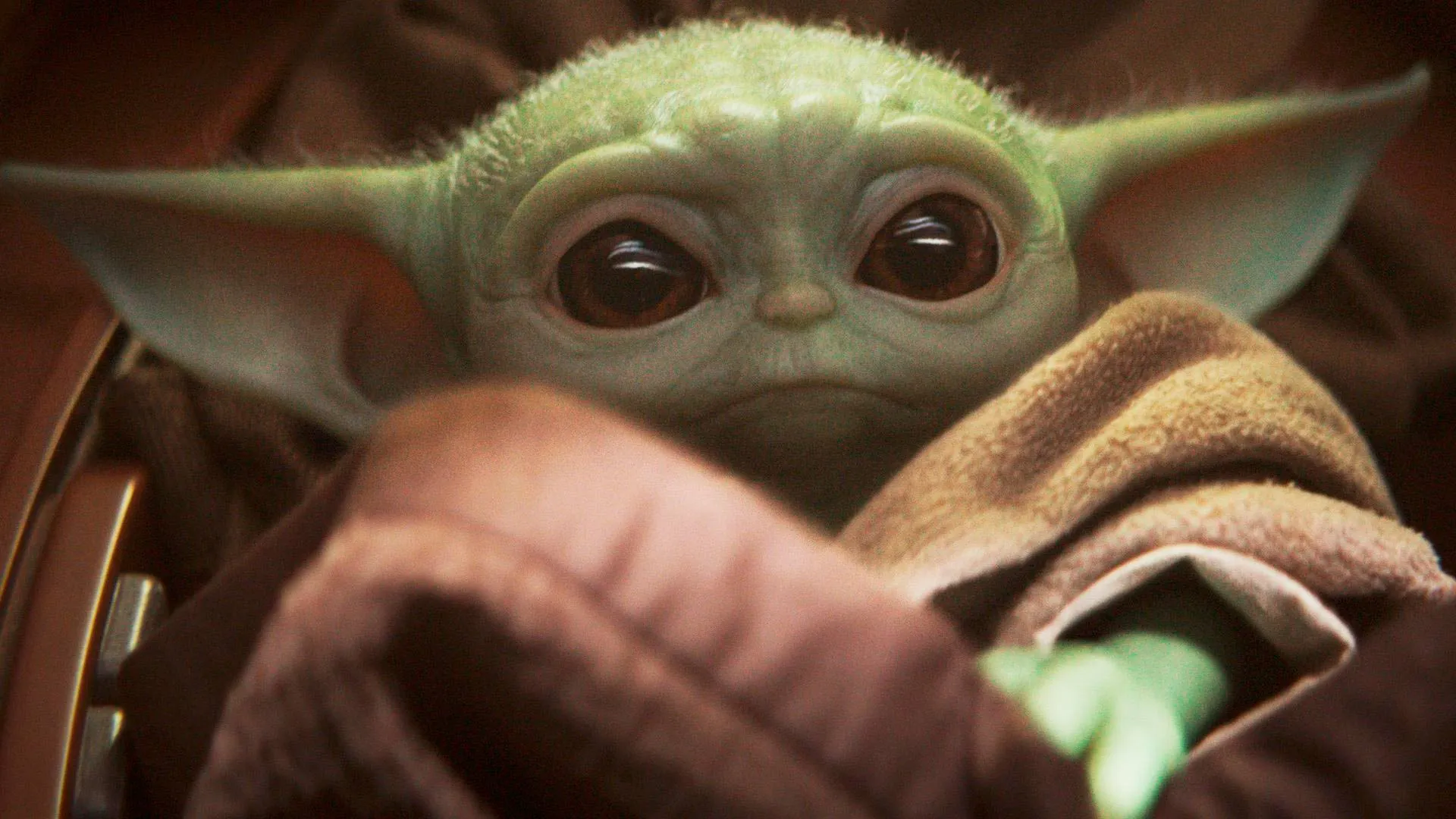 "baby yoda" en the mandalorian