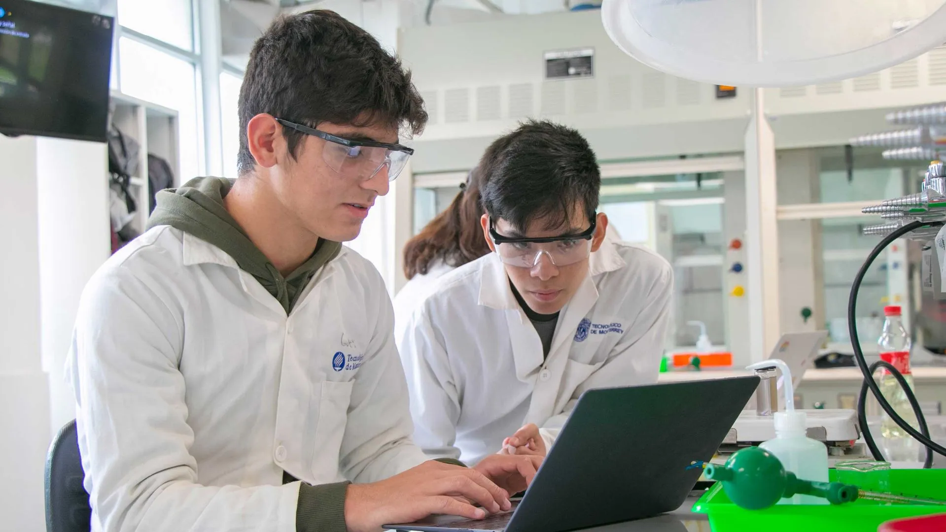 Juan Pablo Murra, rector de profesional y posgrado del Tec de Monterrey, presentó cómo va el Modelo Tec21