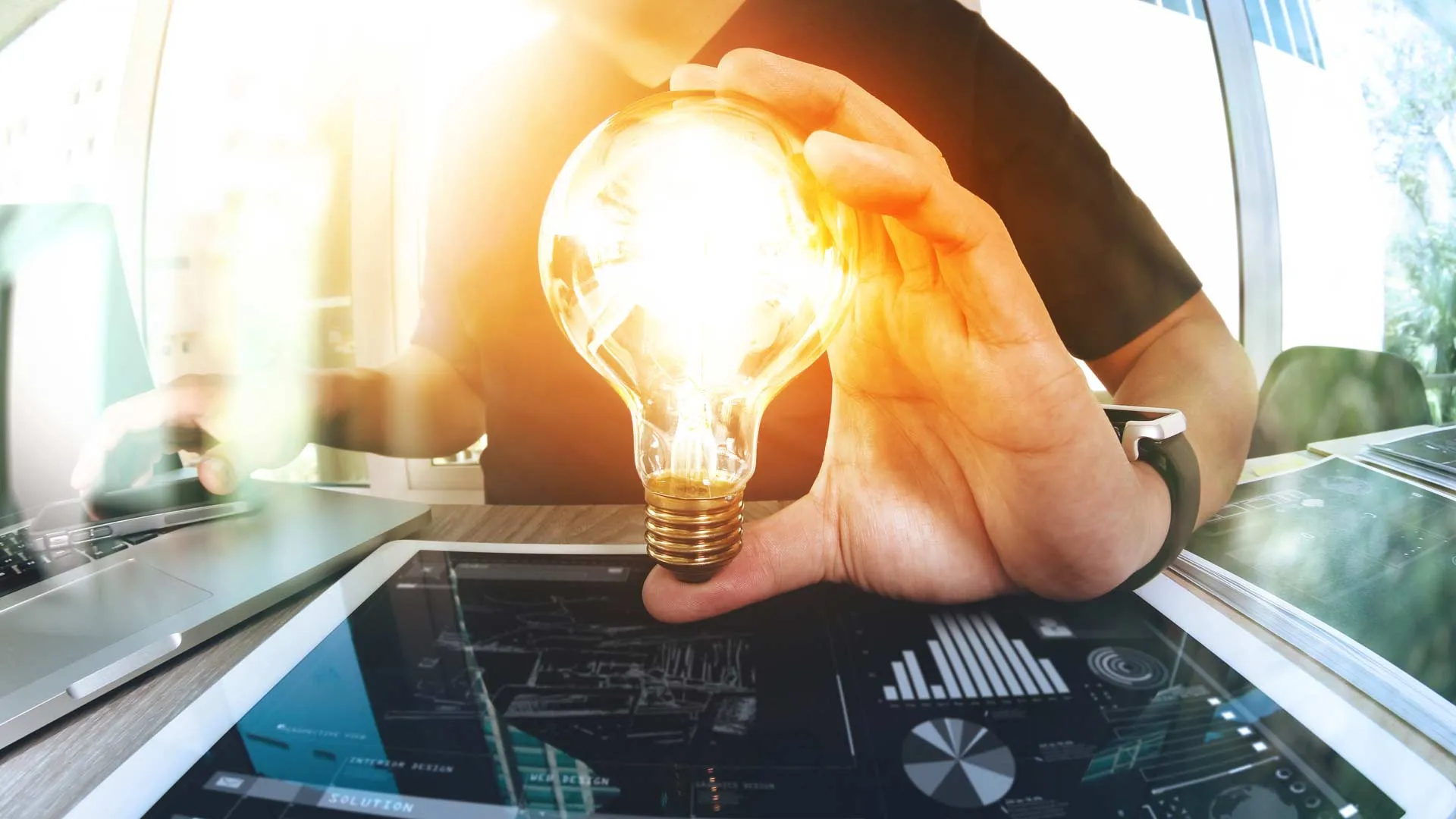 Estudiantes Tec destacan en Premios Santander 2020